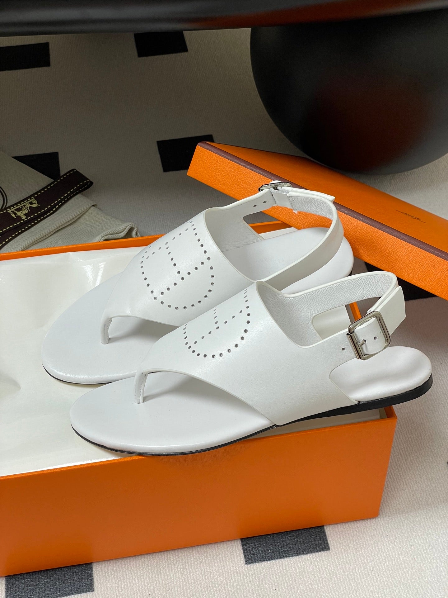 LuxluxHouse Best Quality Women Shoes Hermes