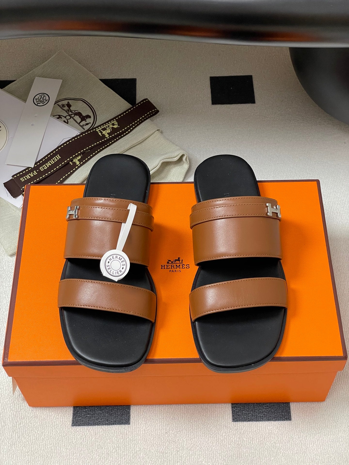 LuxluxHouse Best Quality Women Shoes Hermes