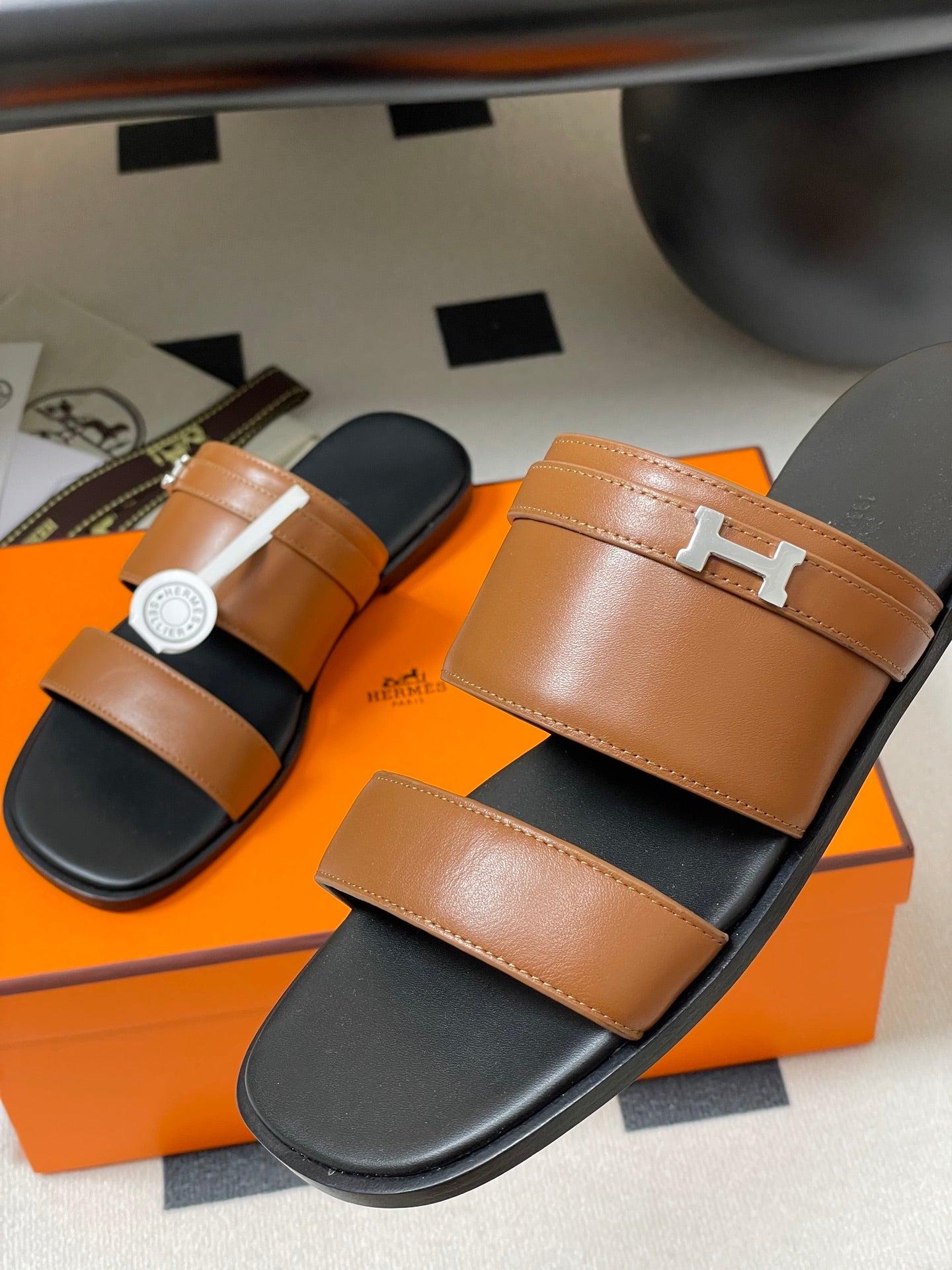 LuxluxHouse Best Quality Women Shoes Hermes