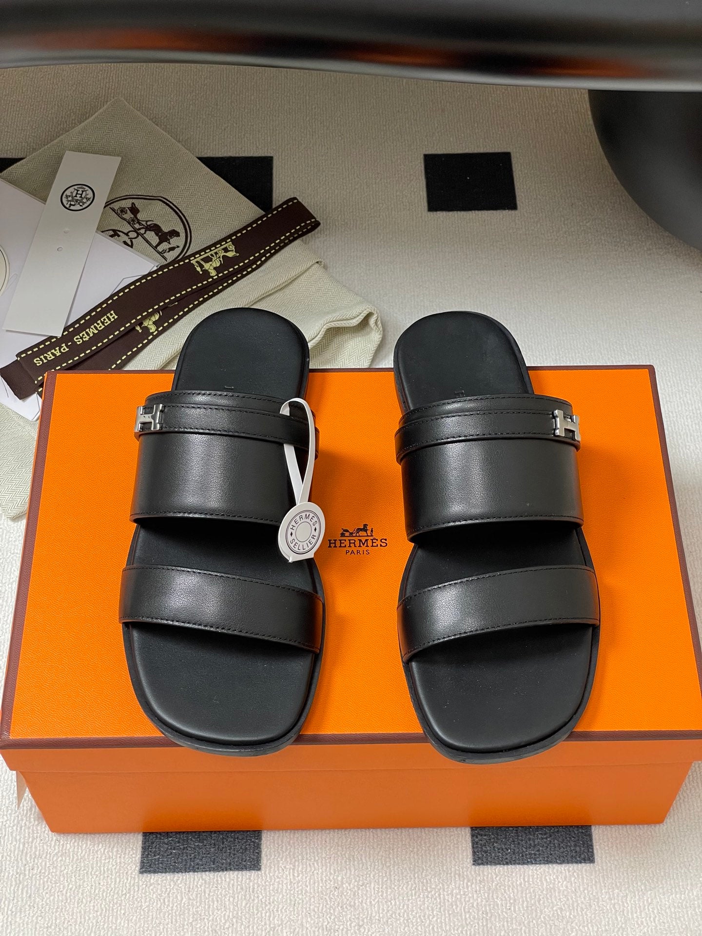 LuxluxHouse Best Quality Women Shoes Hermes