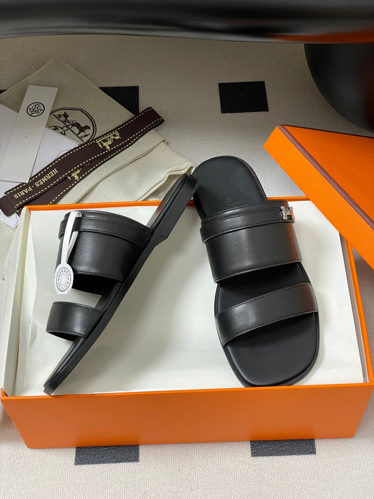LuxluxHouse Best Quality Women Shoes Hermes