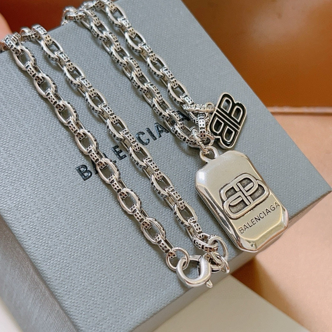 LuxluxHouse Best Quality Accessories Necklace Balenciaga