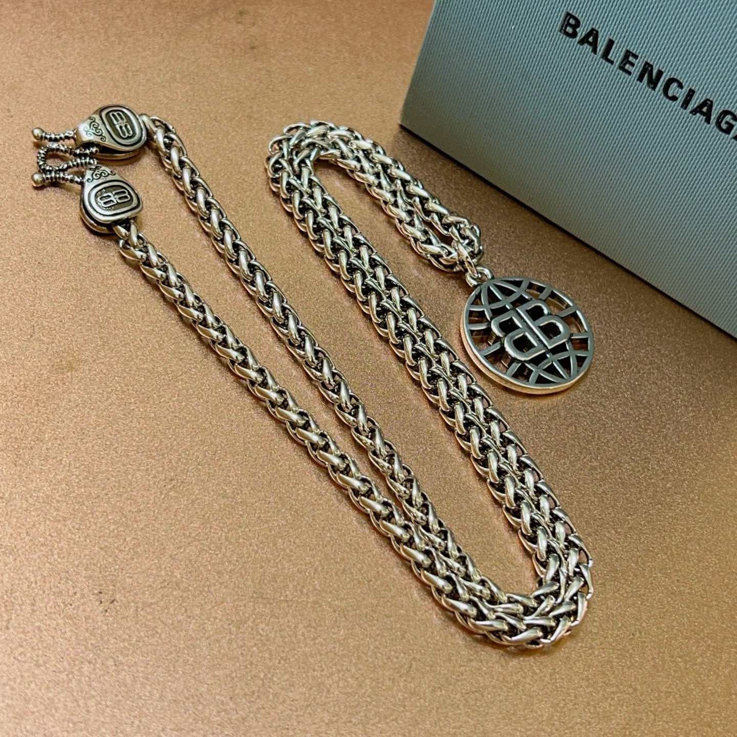 LuxluxHouse Best Quality Accessories Necklace Balenciaga