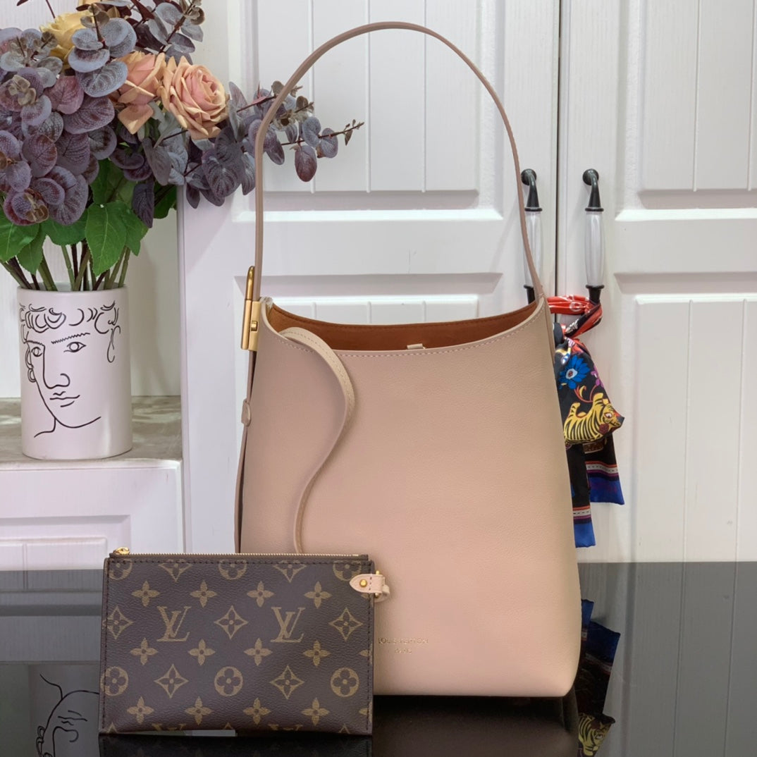 LuxluxHouse Best Quality Bags Louis Vuitton Women Men