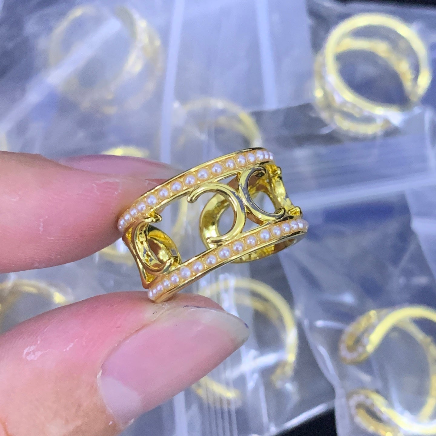 LuxluxHouse Low Price And High Quality Accessories Celine