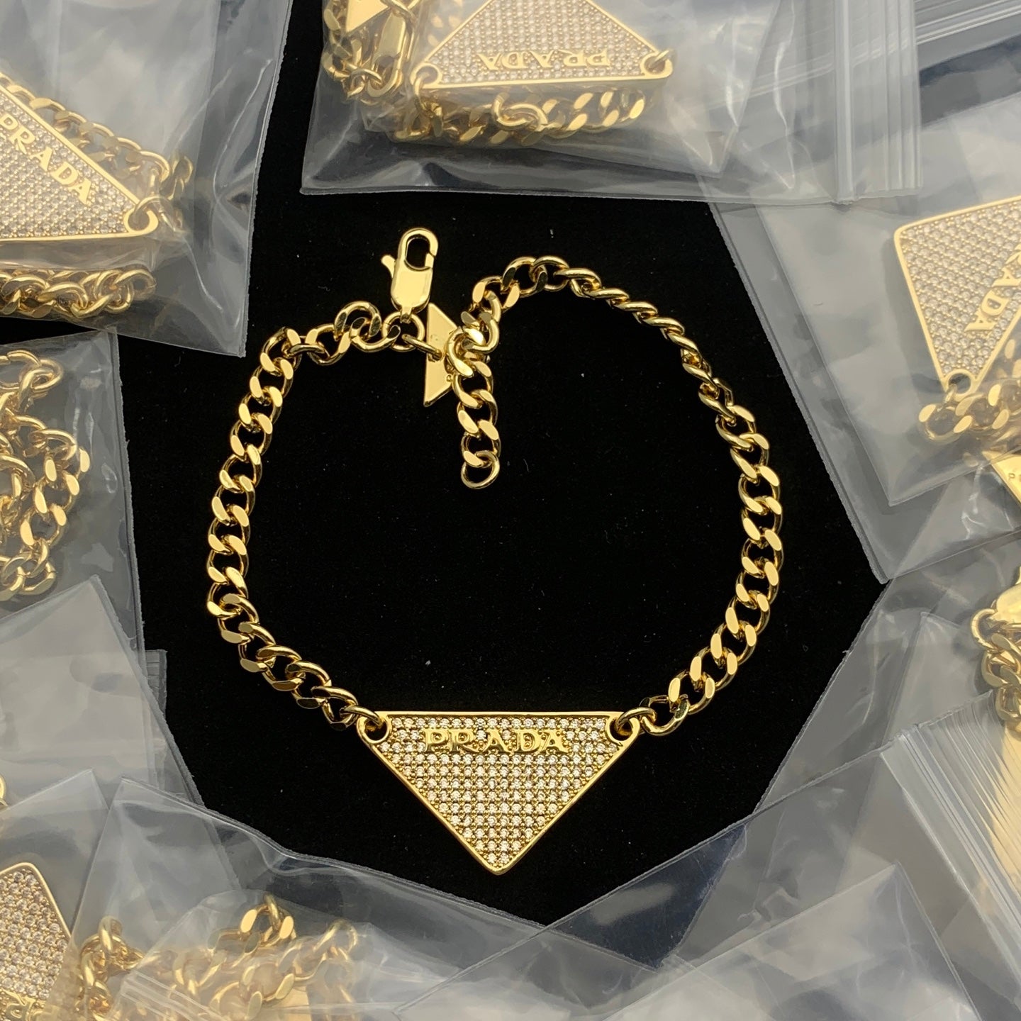 LuxluxHouse Low Price And High Quality Accessories Prada