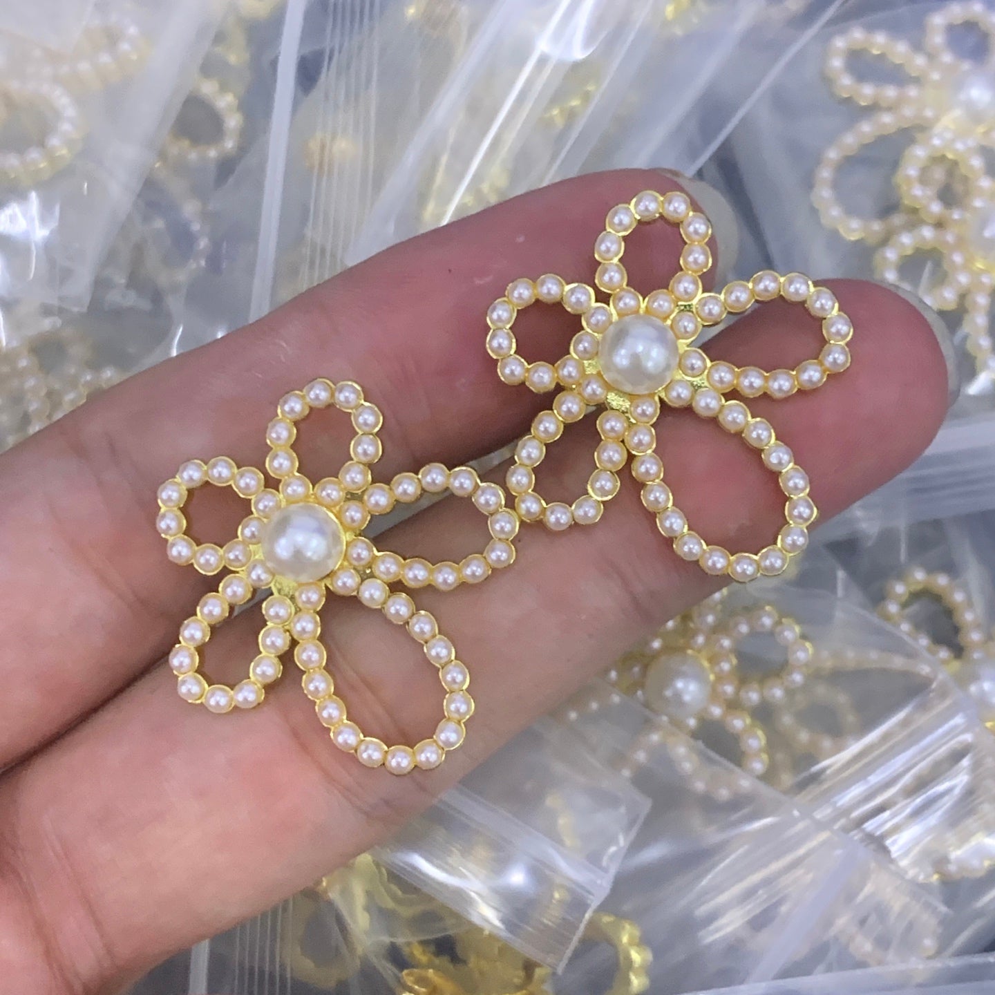 LuxluxHouse Low Price And High Quality Accessories Celine