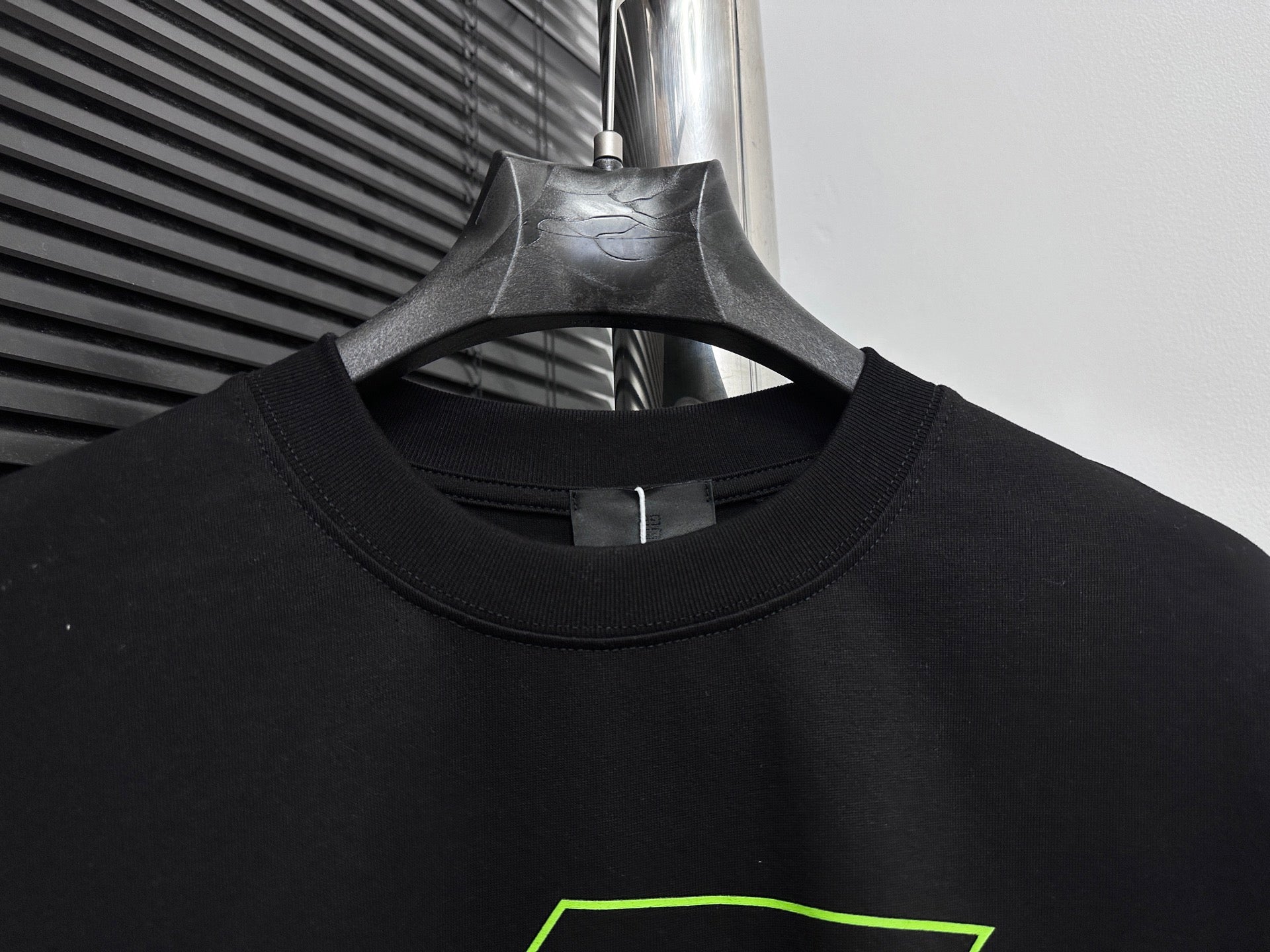 LuxluxHouse Best Quality Clothes Givenchy T-shirt