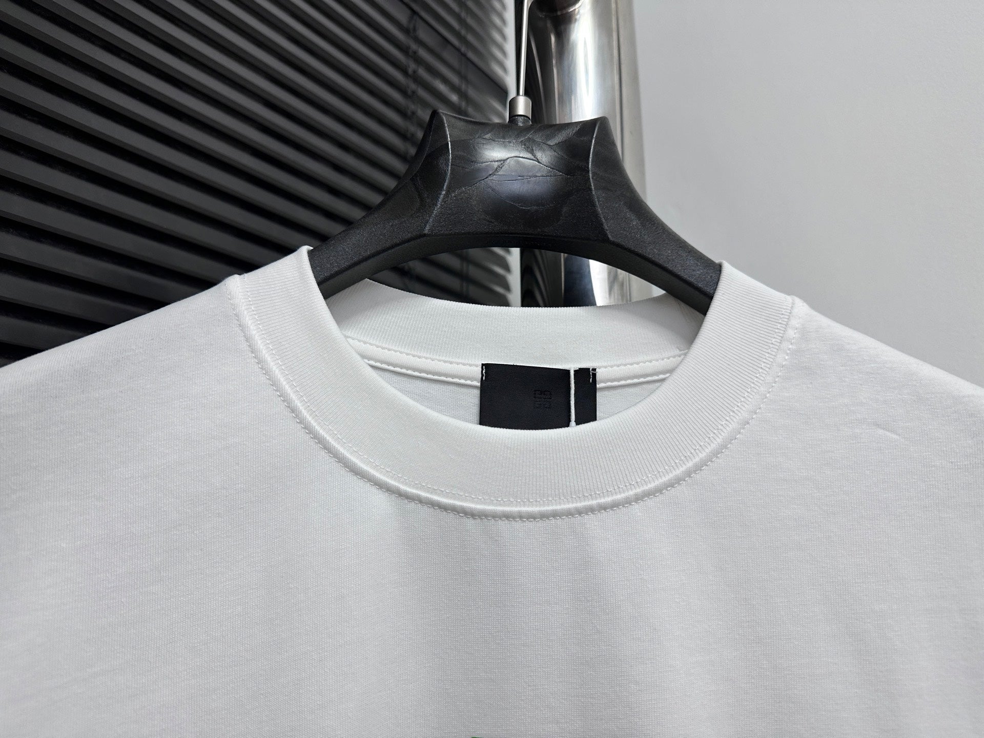 LuxluxHouse Best Quality Clothes Givenchy T-shirt