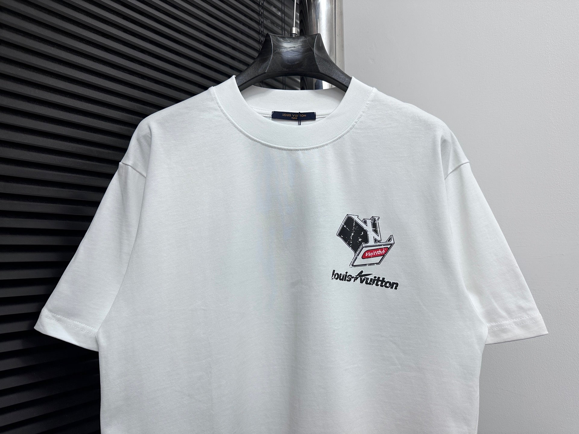 LuxluxHouse Best Quality Clothes T-shirt Louis Vuitton