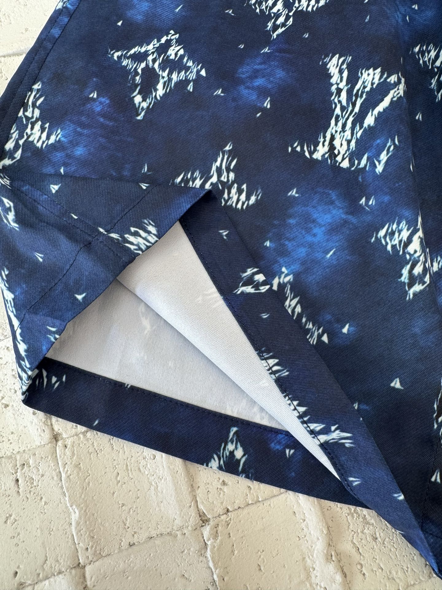 LuxluxHouse Best Quality Clothes Shirts&Polo Louis Vuitton