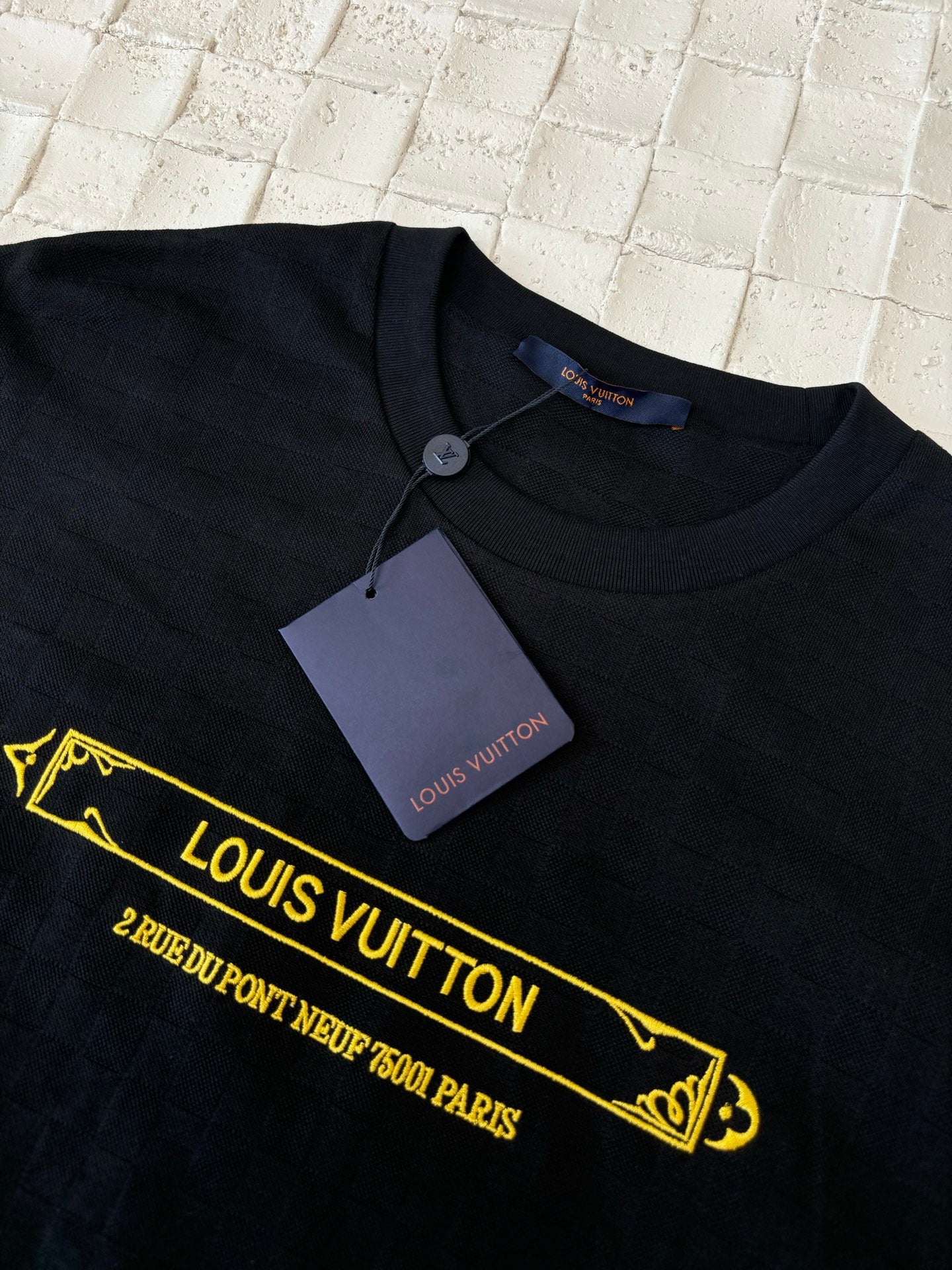 LuxluxHouse Best Quality Clothes T-shirt Louis Vuitton