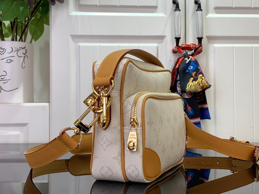 LuxluxHouse Best Quality Bags Louis Vuitton Women Men