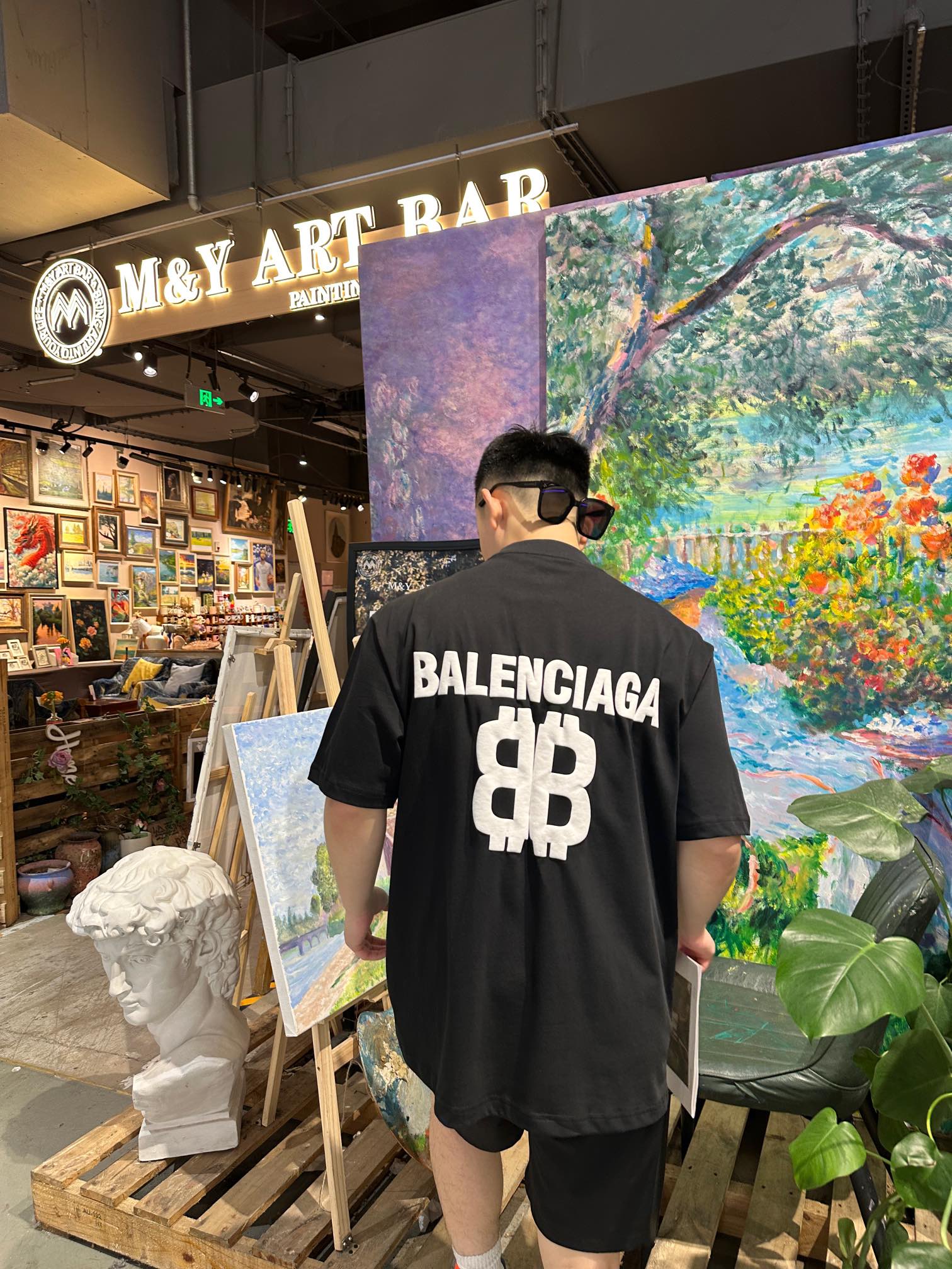 LuxluxHouse Best Quality Clothes Balenciaga T-shirt