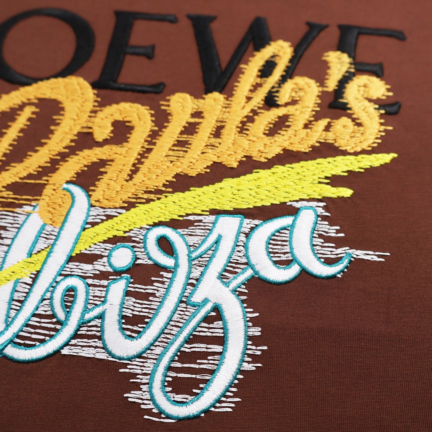 LuxluxHouse Best Quality Clothes T-shirt Loewe