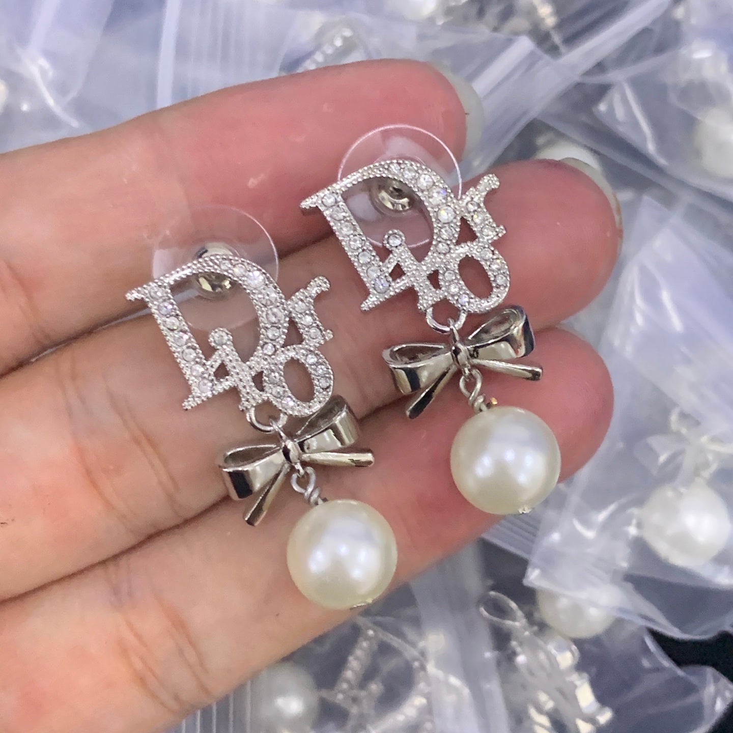 LuxluxHouse Low Price And High Quality Accessories Dior