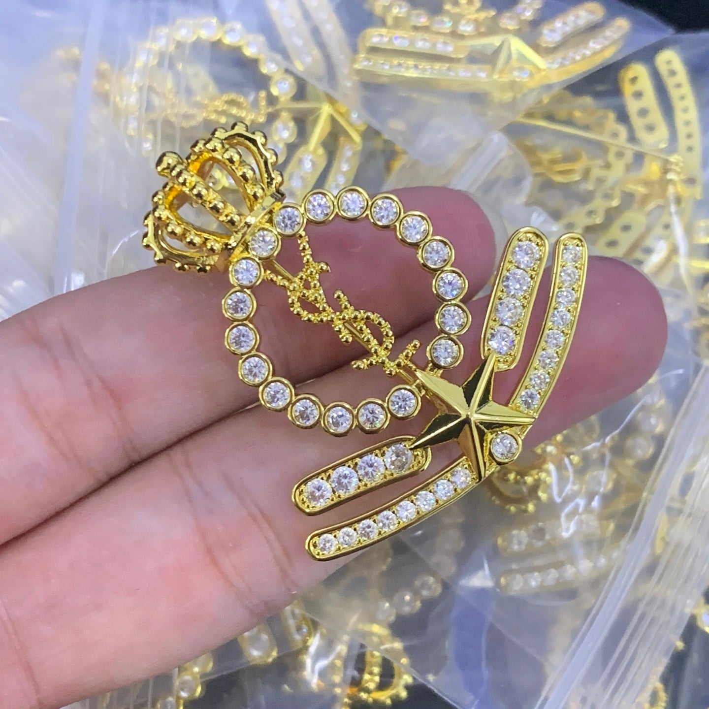 LuxluxHouse Low Price And High Quality Accessories YSL