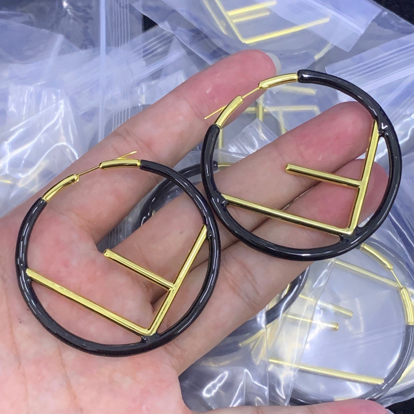 LuxluxHouse Low Price And High Quality Accessories Fendi