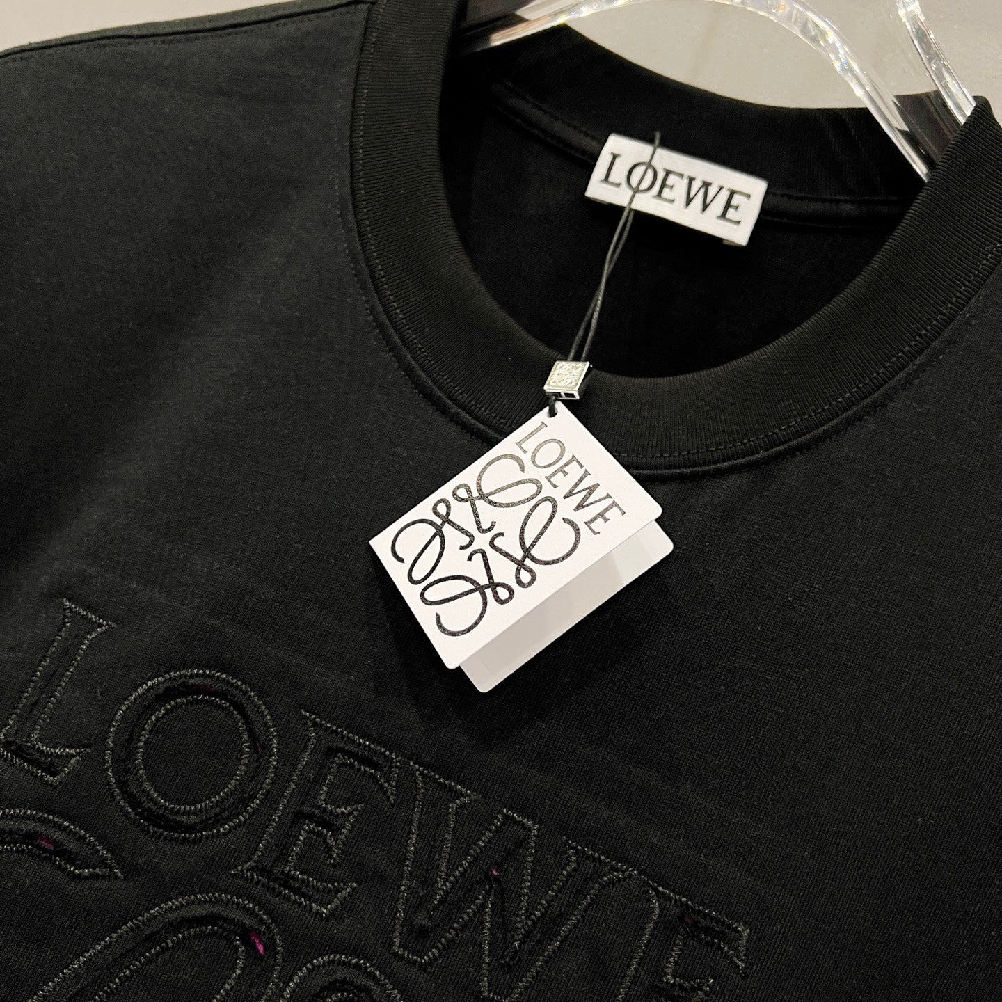 LuxluxHouse Best Quality Clothes T-shirt Loewe