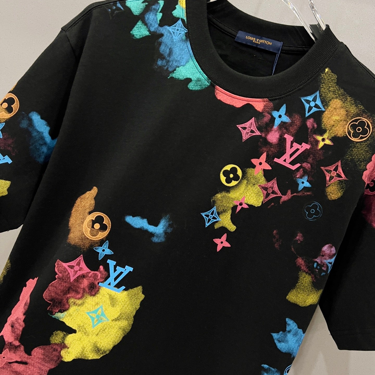 LuxluxHouse Best Quality Clothes T-shirt Louis Vuitton