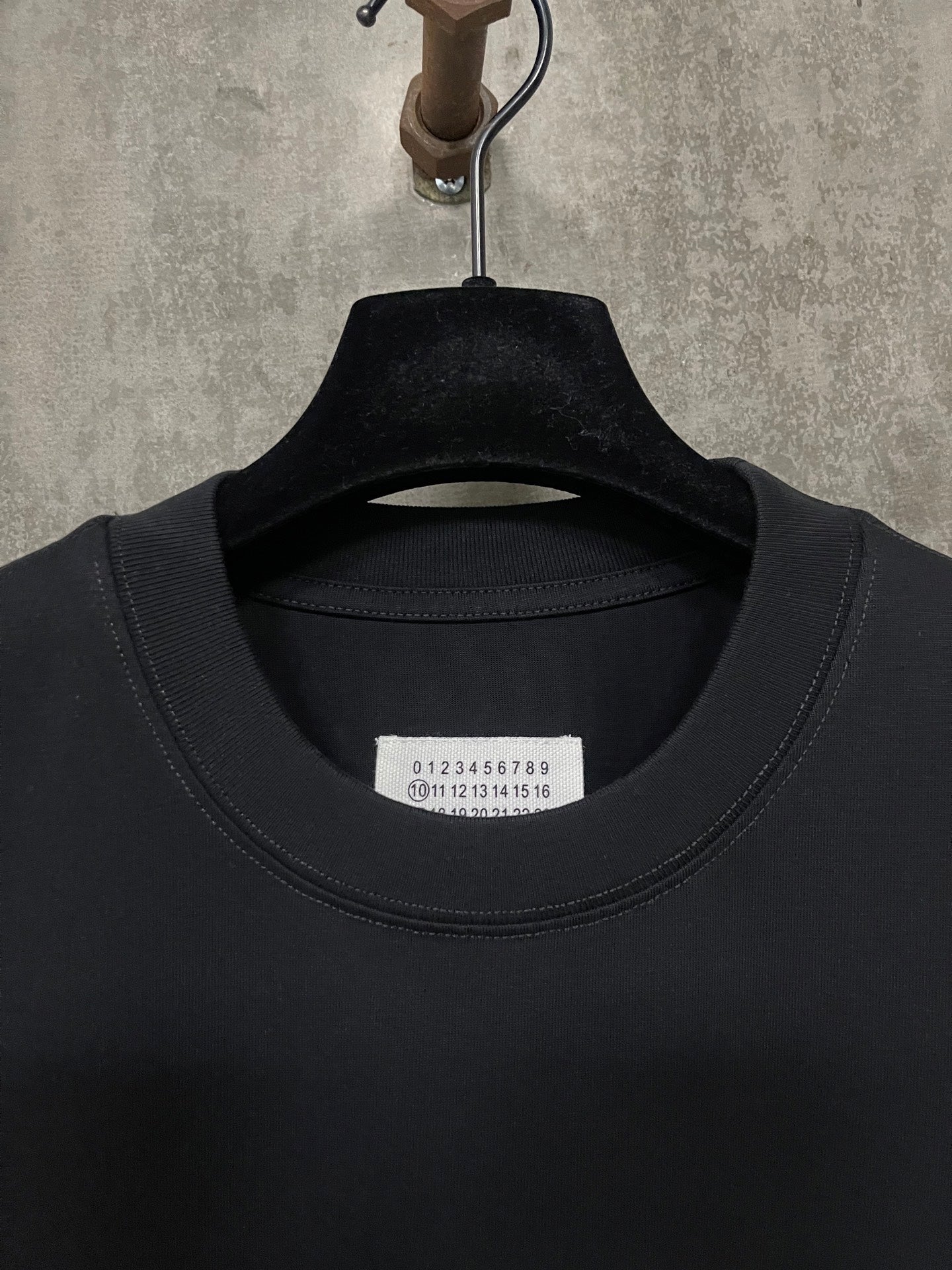LuxluxHouse Best Quality Clothes T-shirt Chanel & Maison Margiela