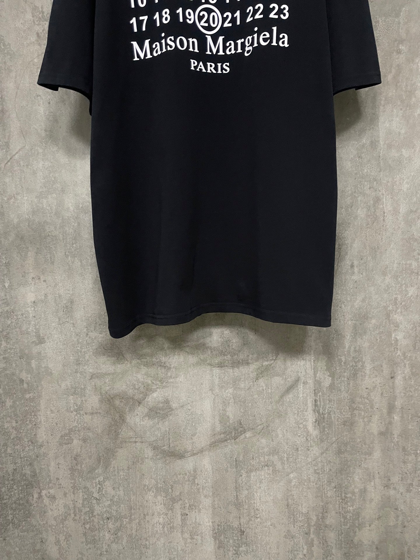 LuxluxHouse Best Quality Clothes T-shirt Chanel & Maison Margiela