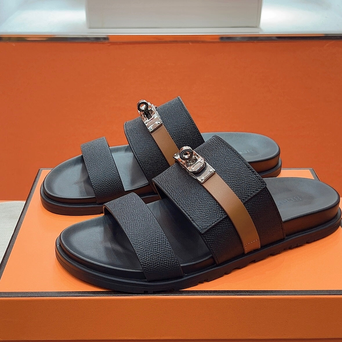 LuxluxHouse Best Quality Sandals Hermes