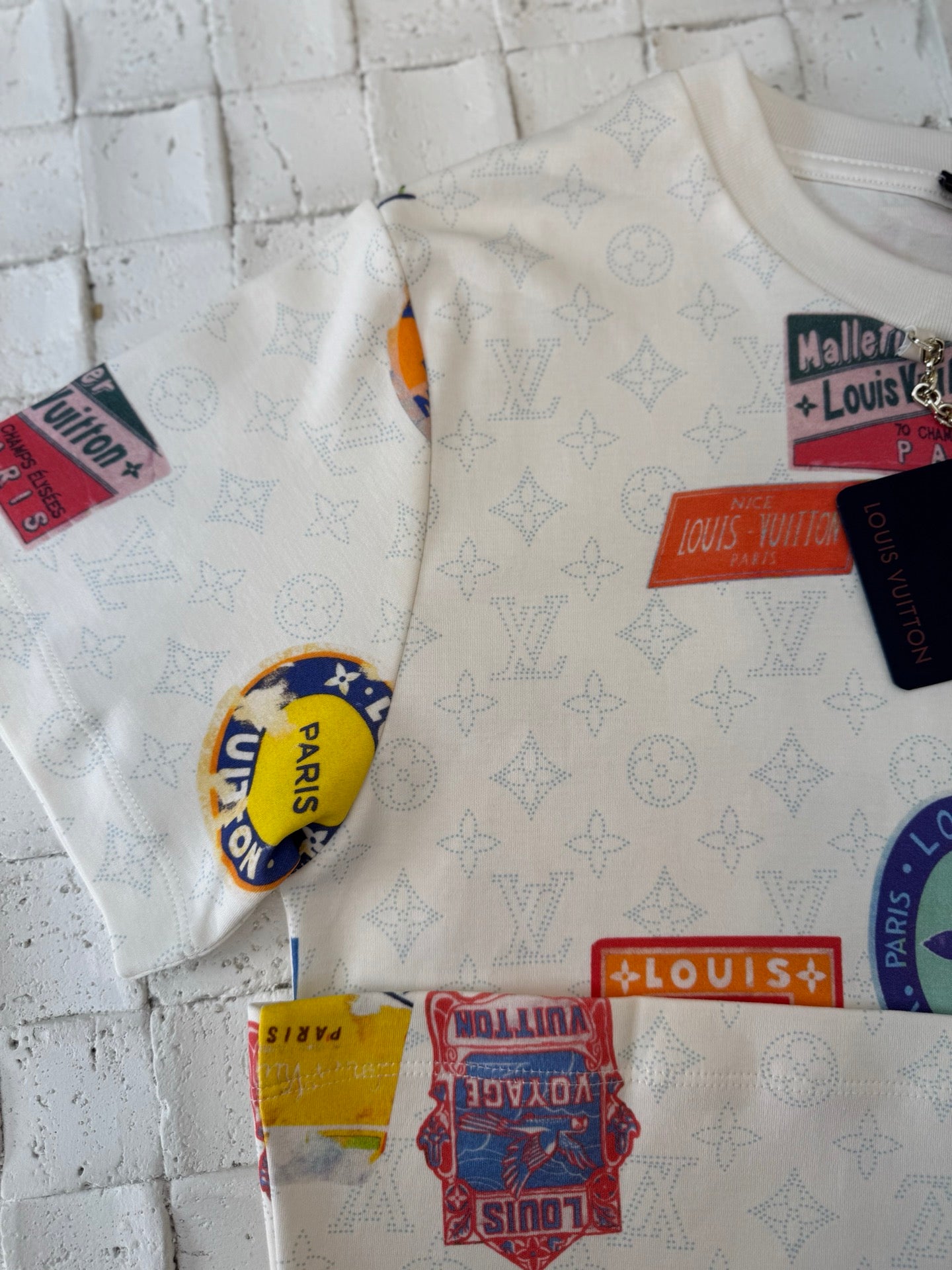 LuxluxHouse Best Quality Clothes T-shirt Louis Vuitton