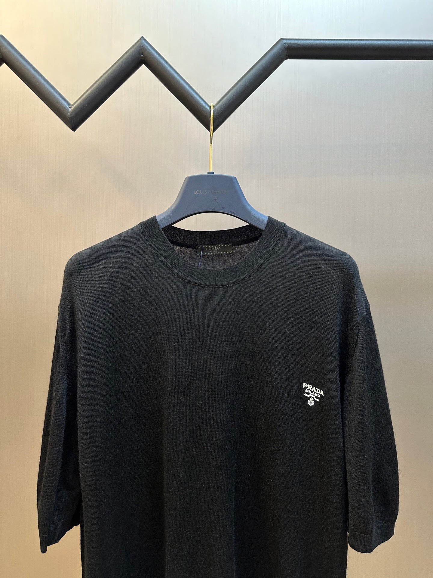 LuxluxHouse Best Quality Clothes T-shirt Prada