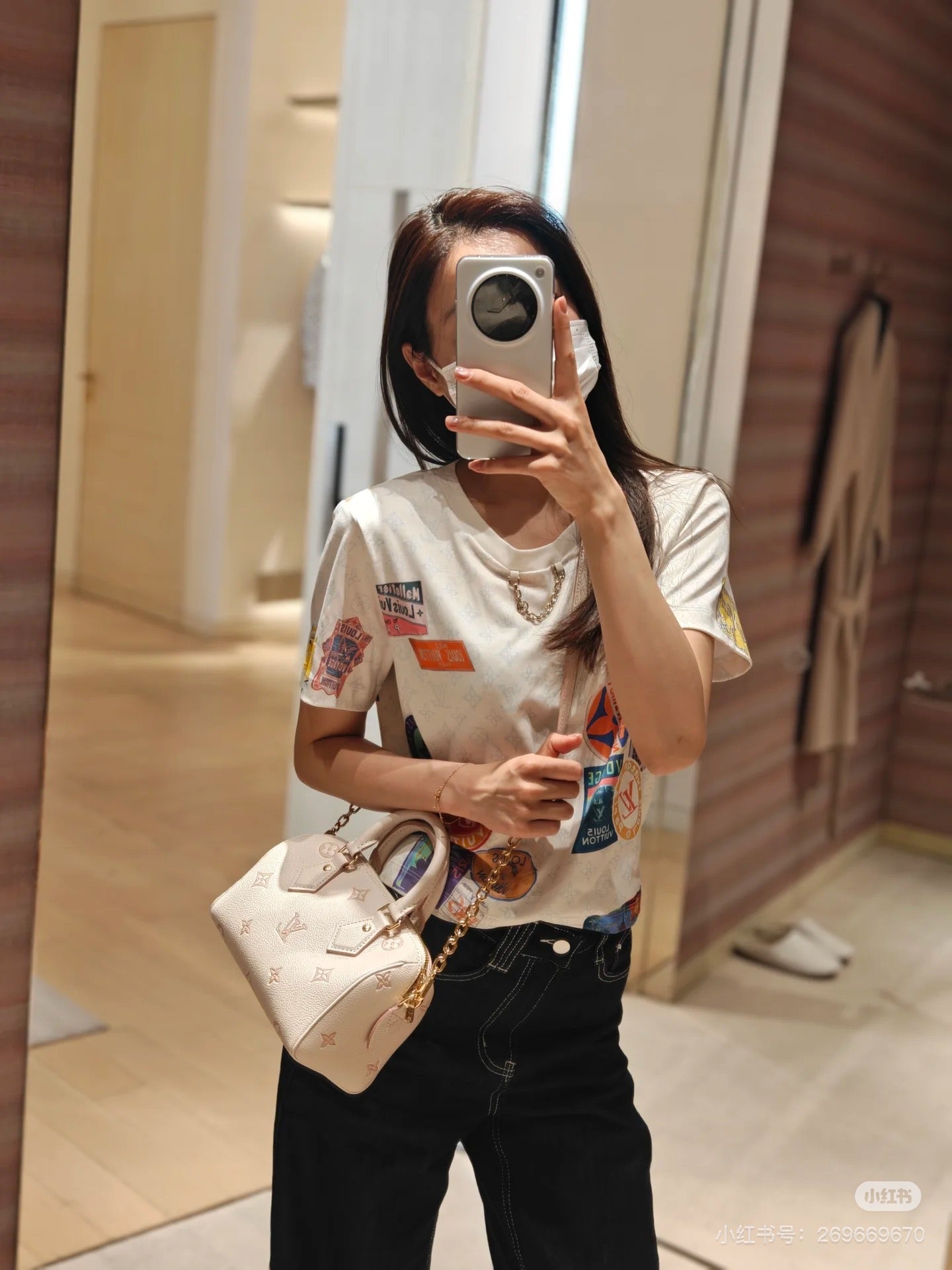 LuxluxHouse Best Quality Clothes T-shirt Louis Vuitton