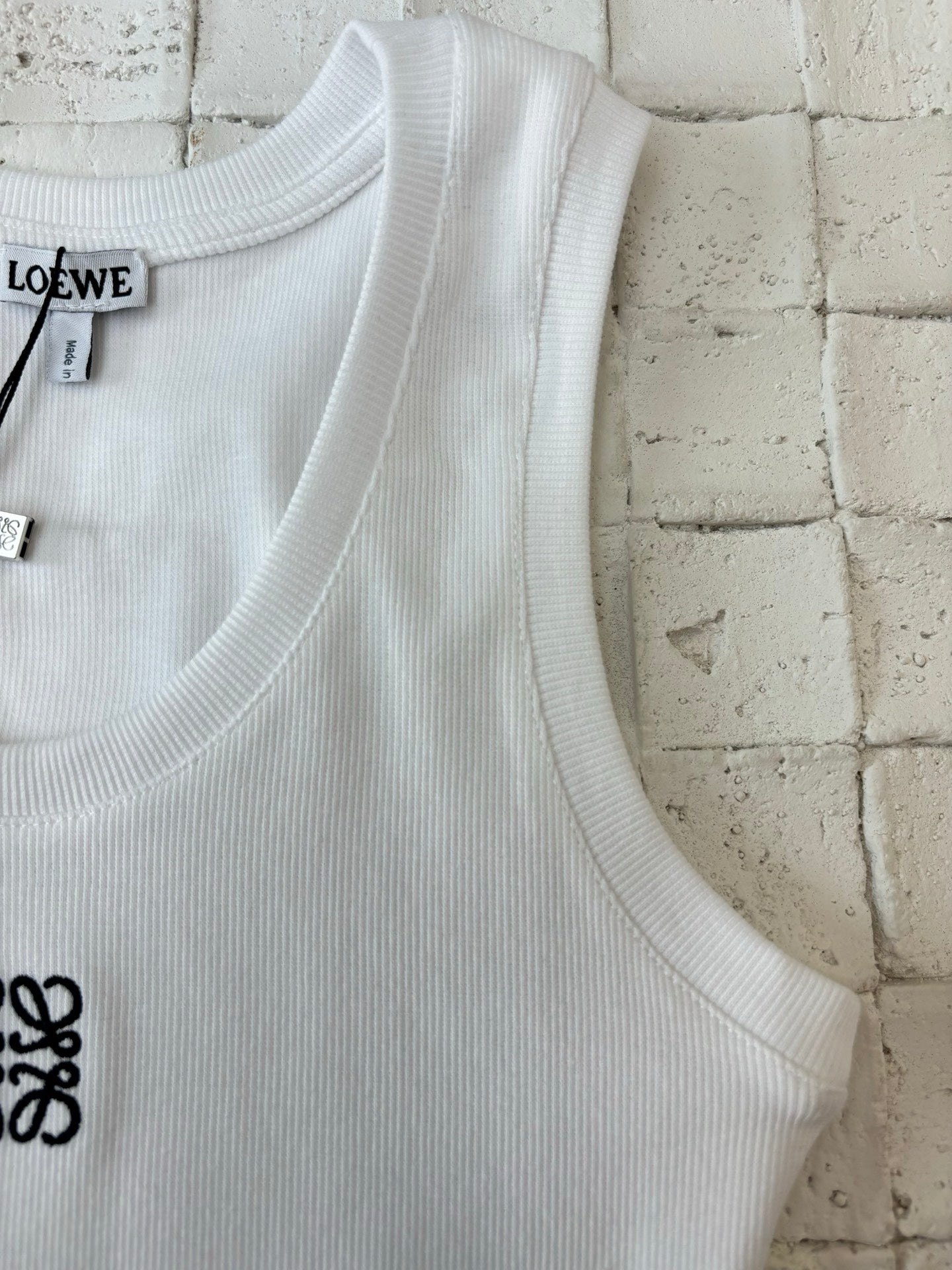 LuxluxHouse Best Quality Clothes T-shirt Loewe
