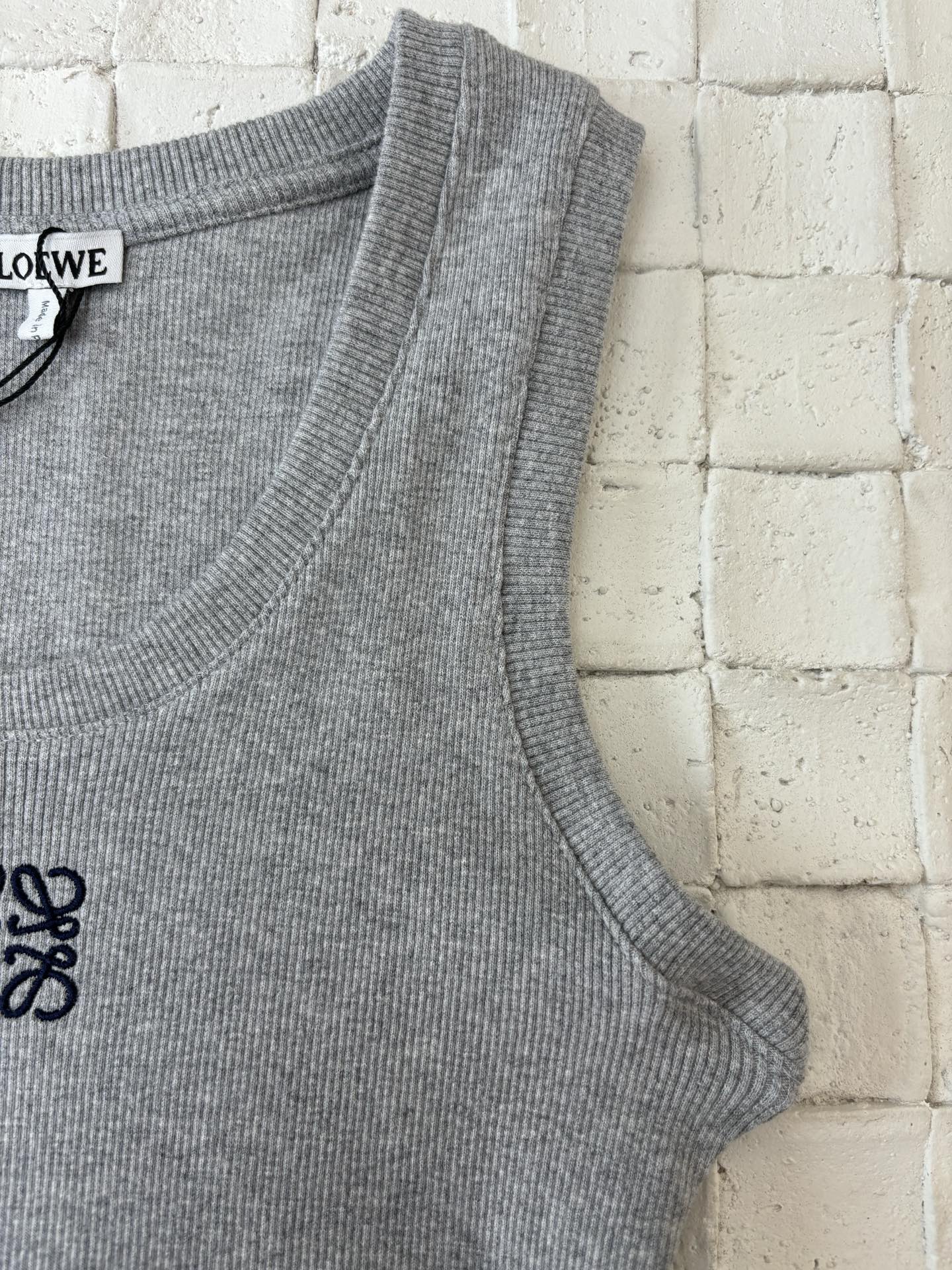 LuxluxHouse Best Quality Clothes T-shirt Loewe