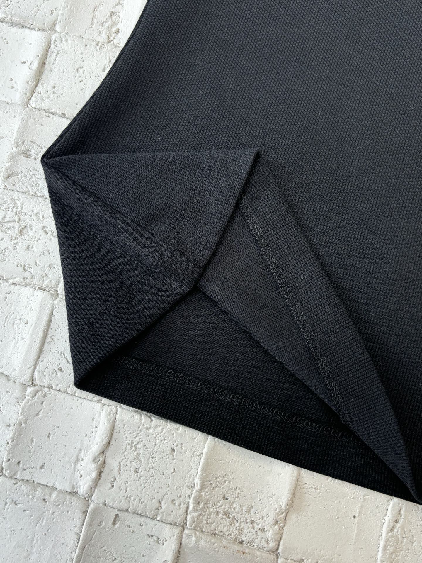 LuxluxHouse Best Quality Clothes T-shirt Loewe