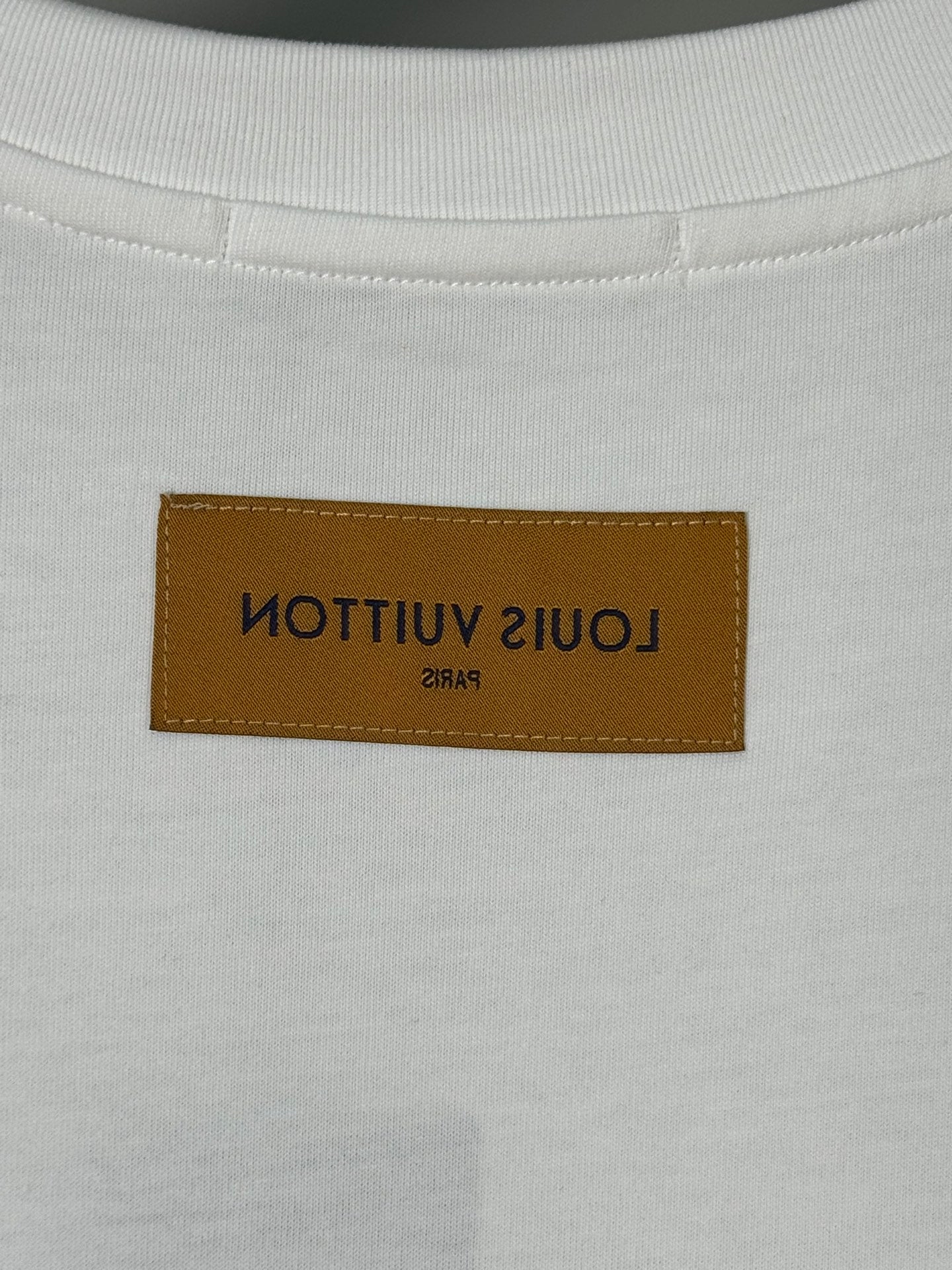 LuxluxHouse Best Quality Clothes T-shirt Louis Vuitton