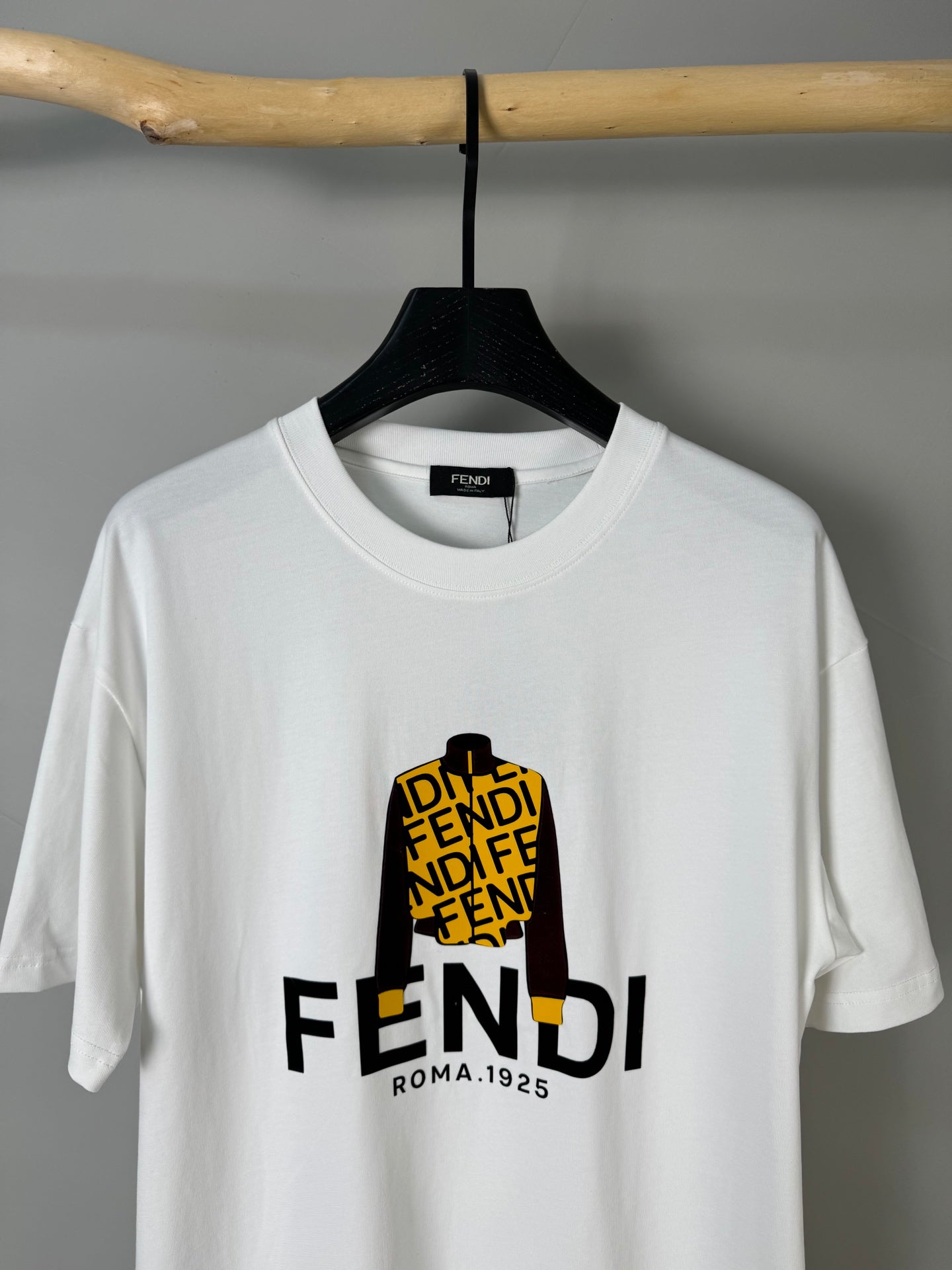 LuxluxHouse Best Quality Clothes Fendi T-shirt