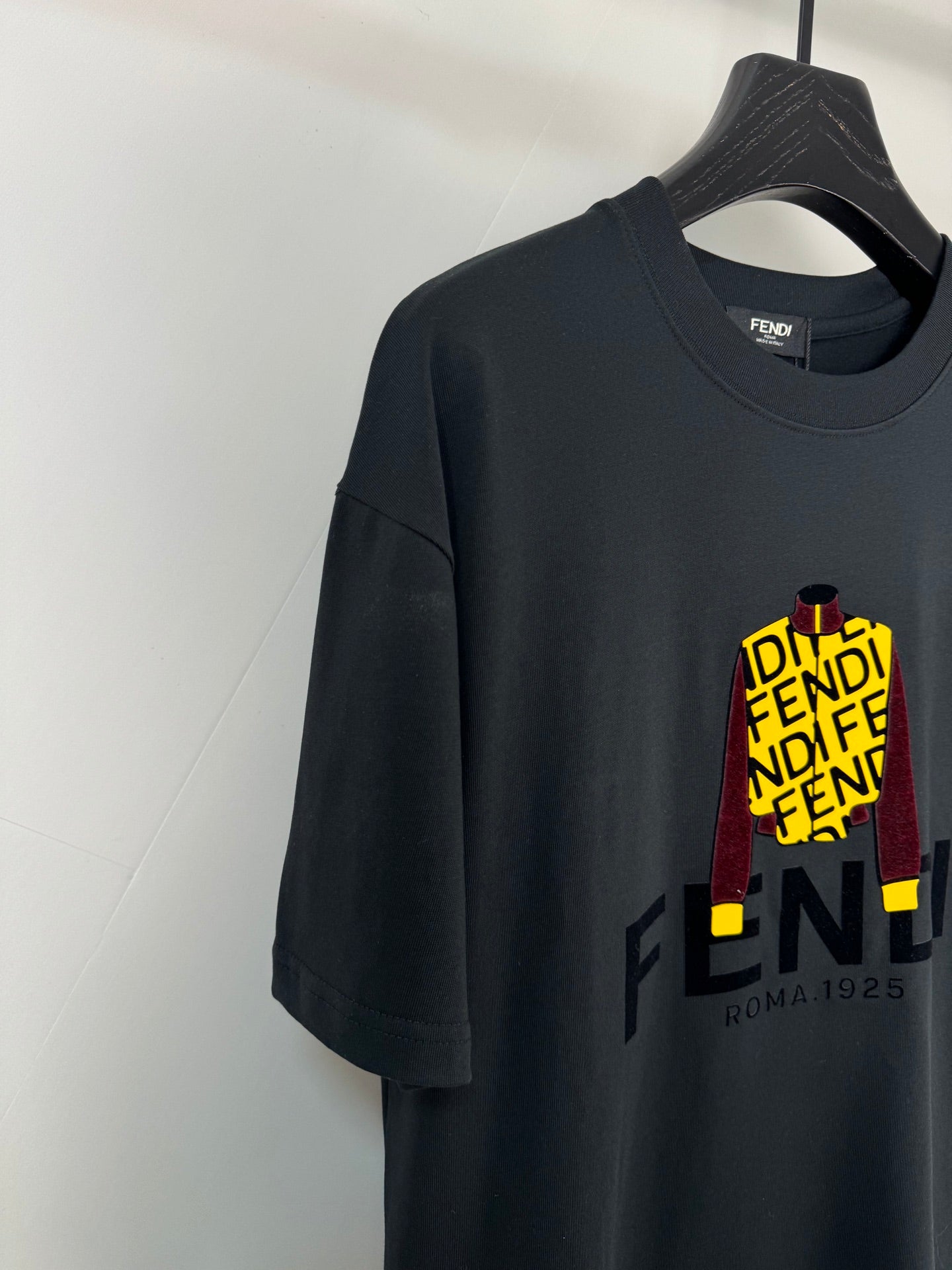 LuxluxHouse Best Quality Clothes Fendi T-shirt