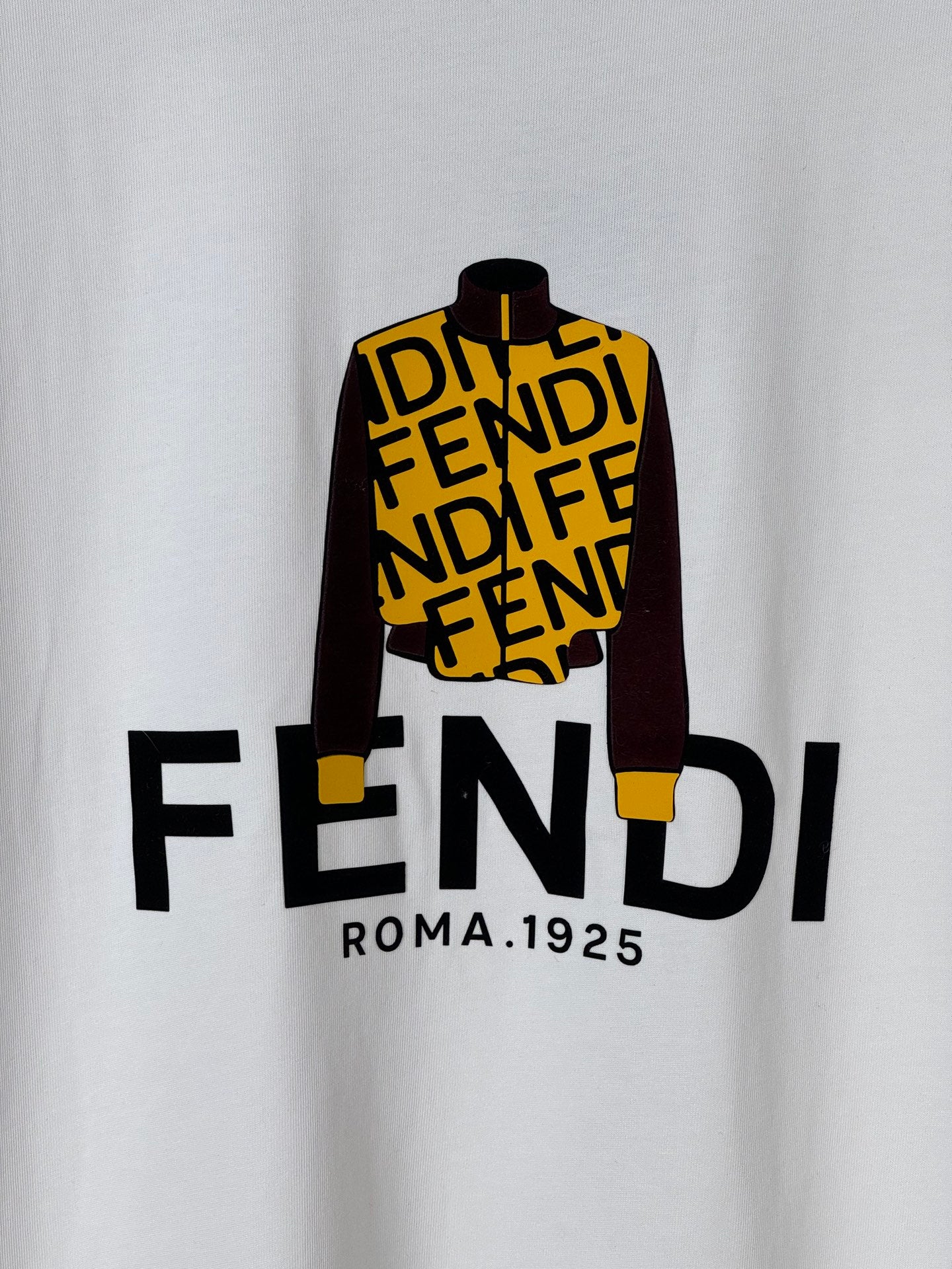 LuxluxHouse Best Quality Clothes Fendi T-shirt