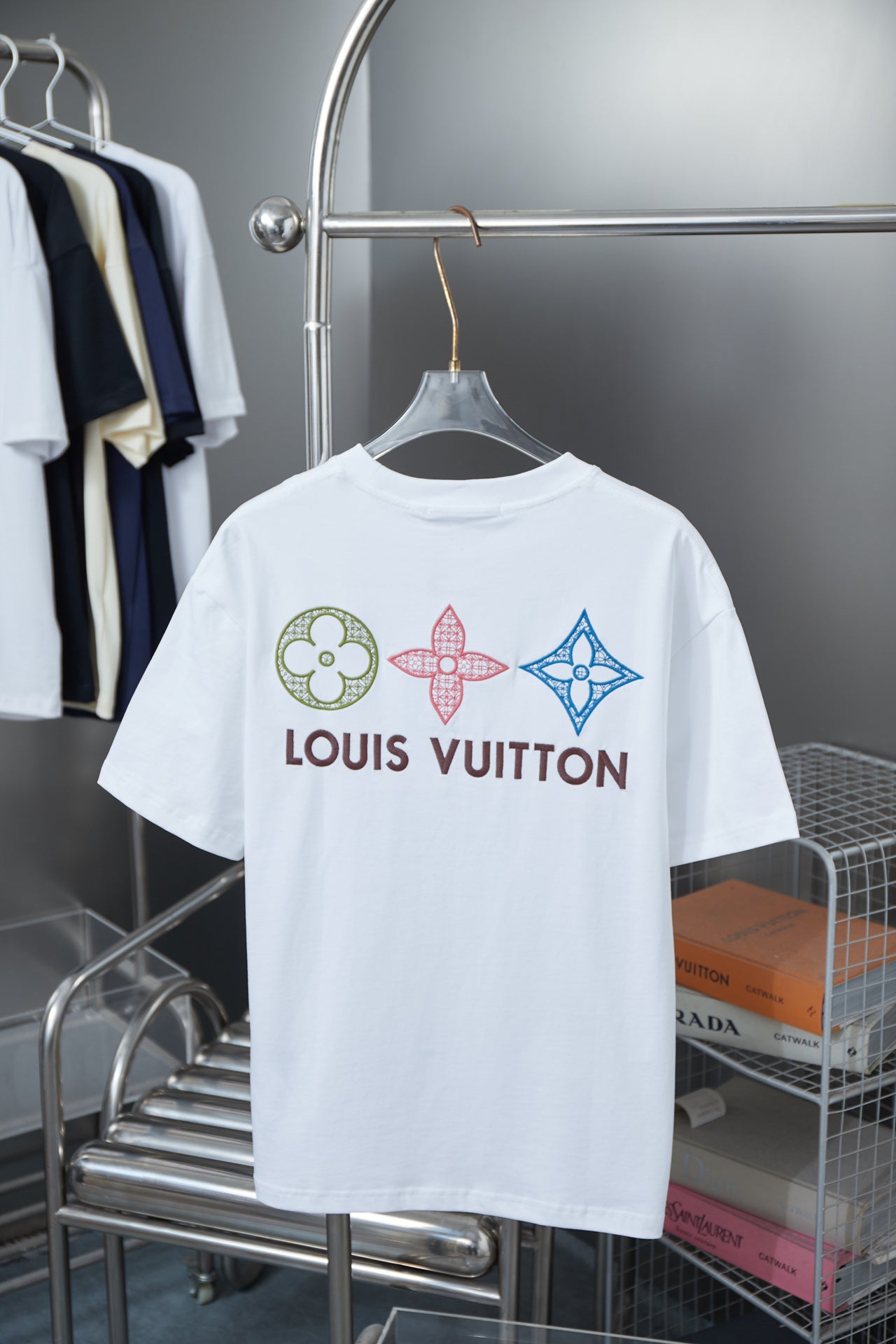 LuxluxHouse Best Quality Clothes T-shirt Louis Vuitton
