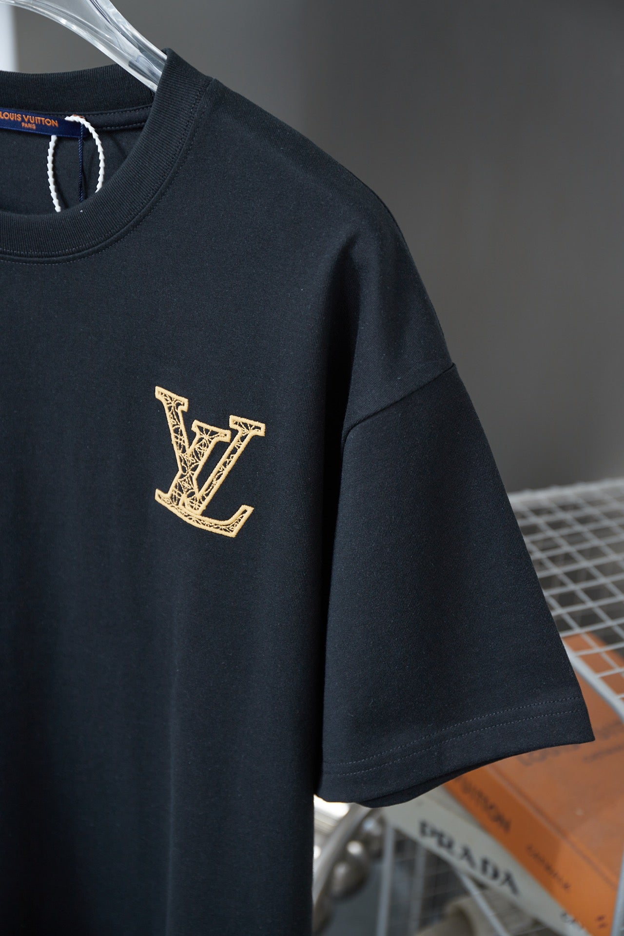 LuxluxHouse Best Quality Clothes T-shirt Louis Vuitton