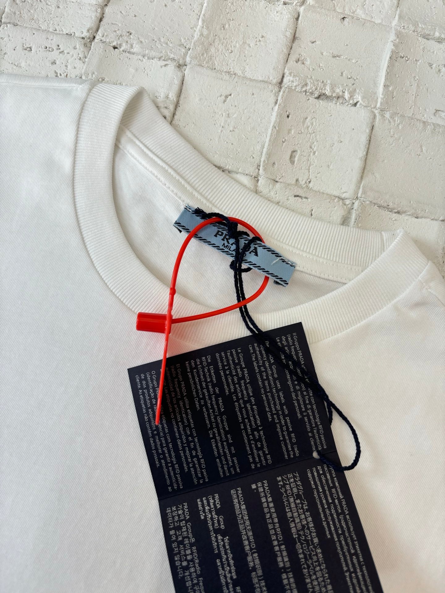 LuxluxHouse Best Quality Clothes T-shirt Prada