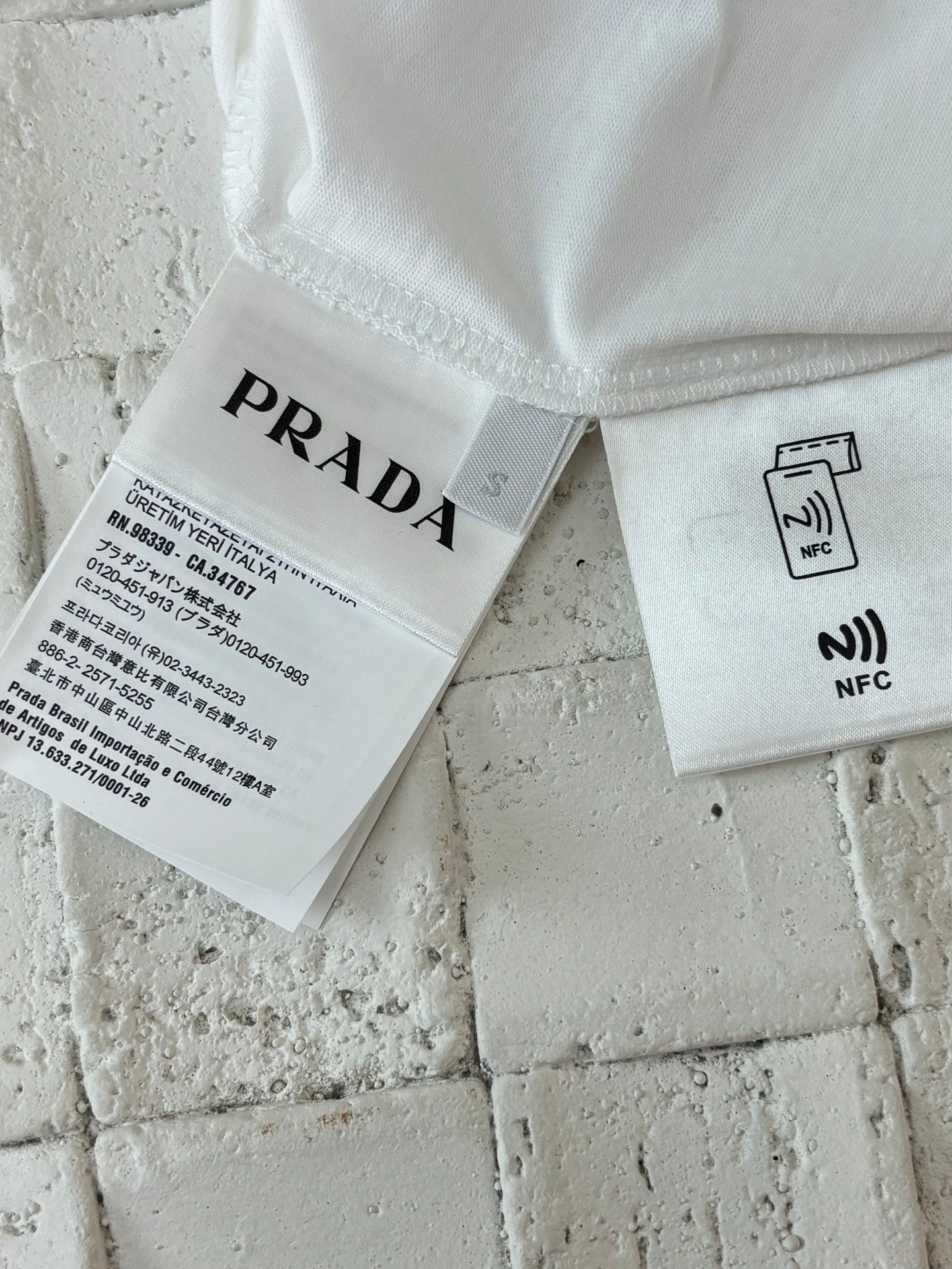 LuxluxHouse Best Quality Clothes T-shirt Prada