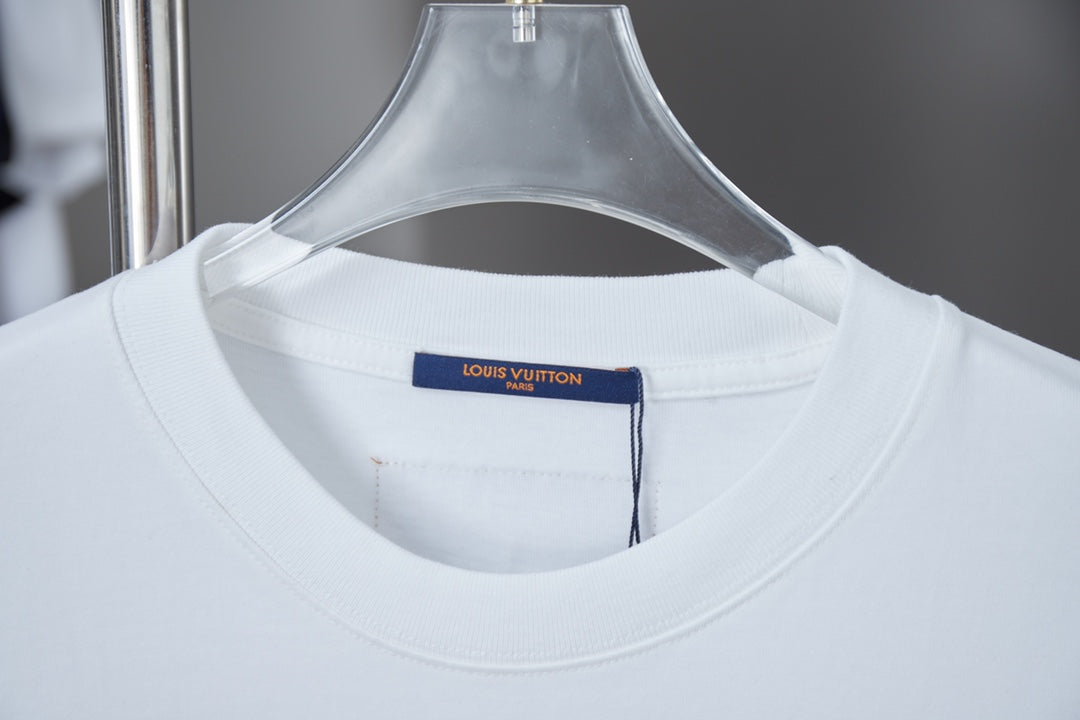 LuxluxHouse Best Quality Clothes T-shirt Louis Vuitton