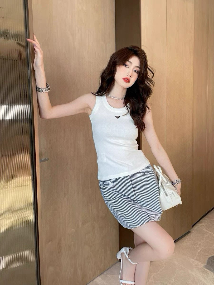 LuxluxHouse Best Quality Clothes T-shirt Prada