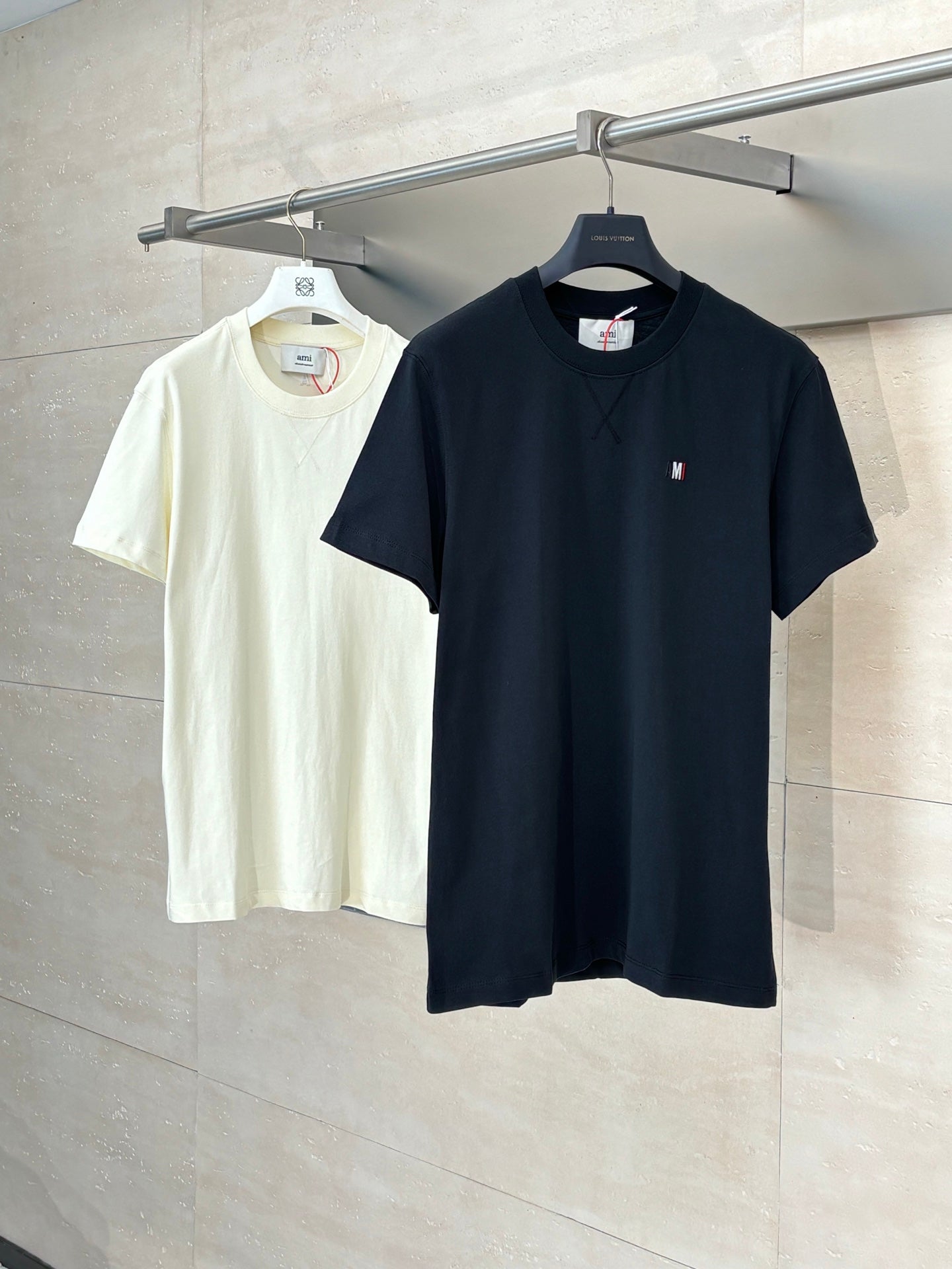 LuxluxHouse Best Quality Clothes Amiri T-shirt