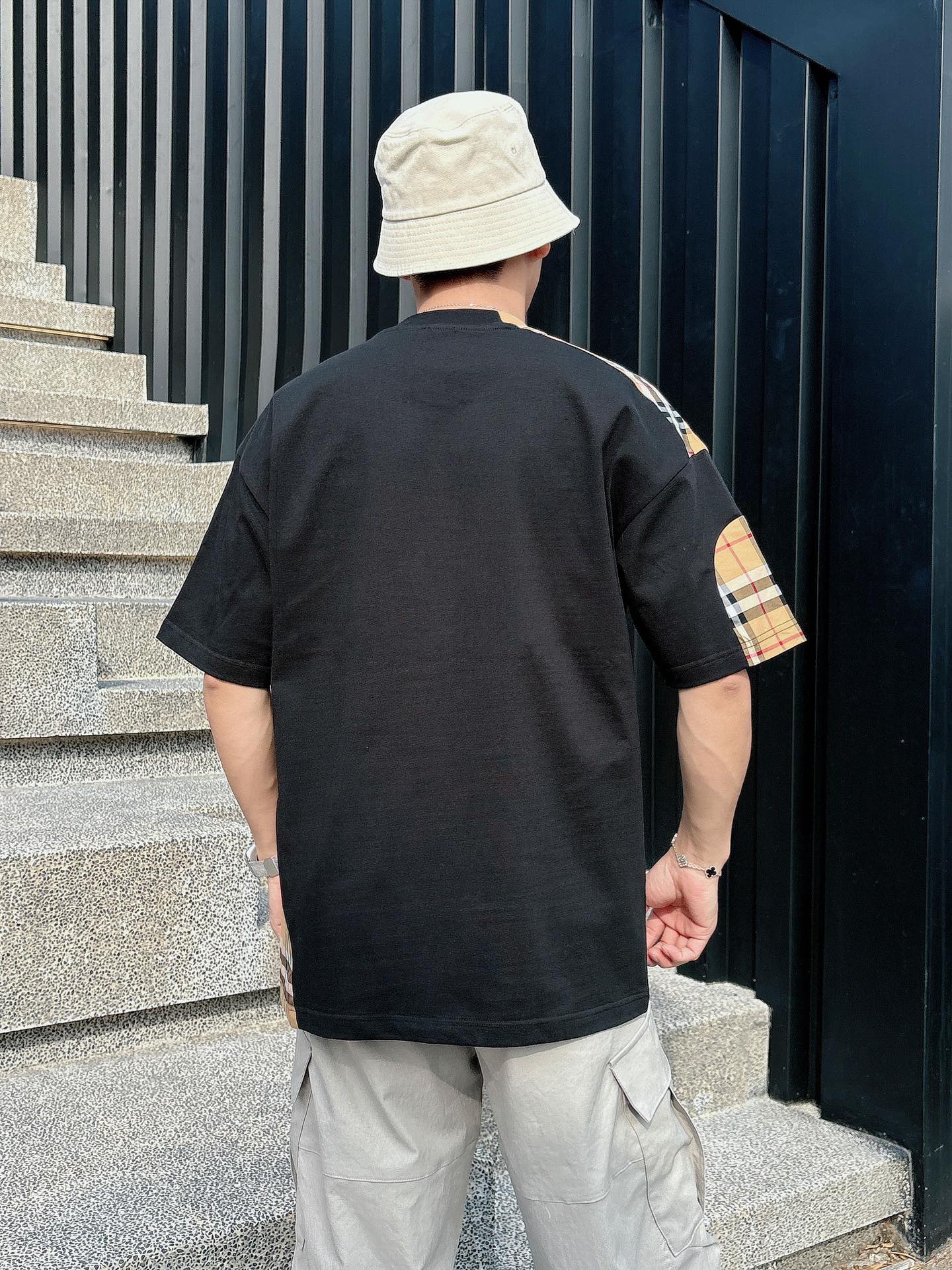 LuxluxHouse Best Quality Clothes Burberry T-shirt