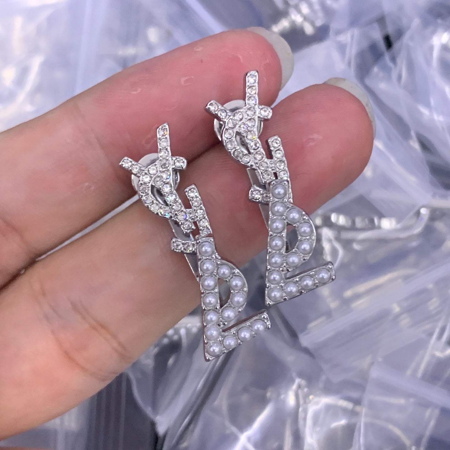 LuxluxHouse Low Price And High Quality Accessories YSL