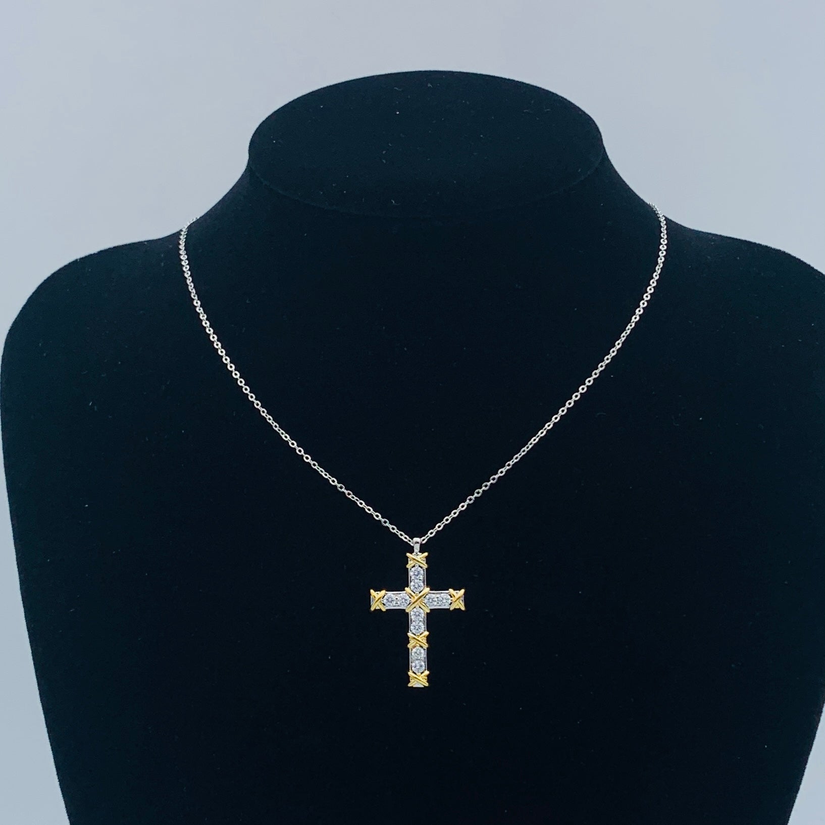 LuxluxHouse Low Price And High Quality Accessories Tiffany