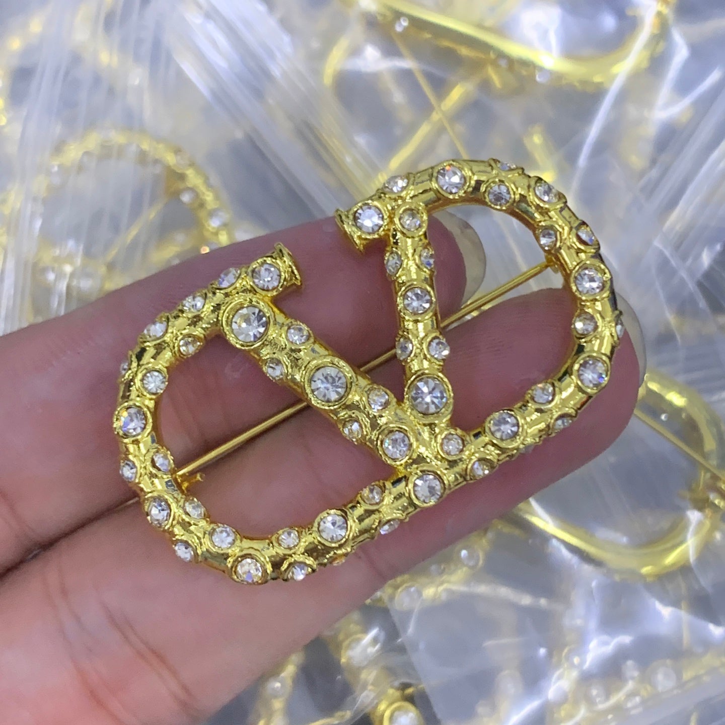 LuxluxHouse Low Price And High Quality Accessories Valentino