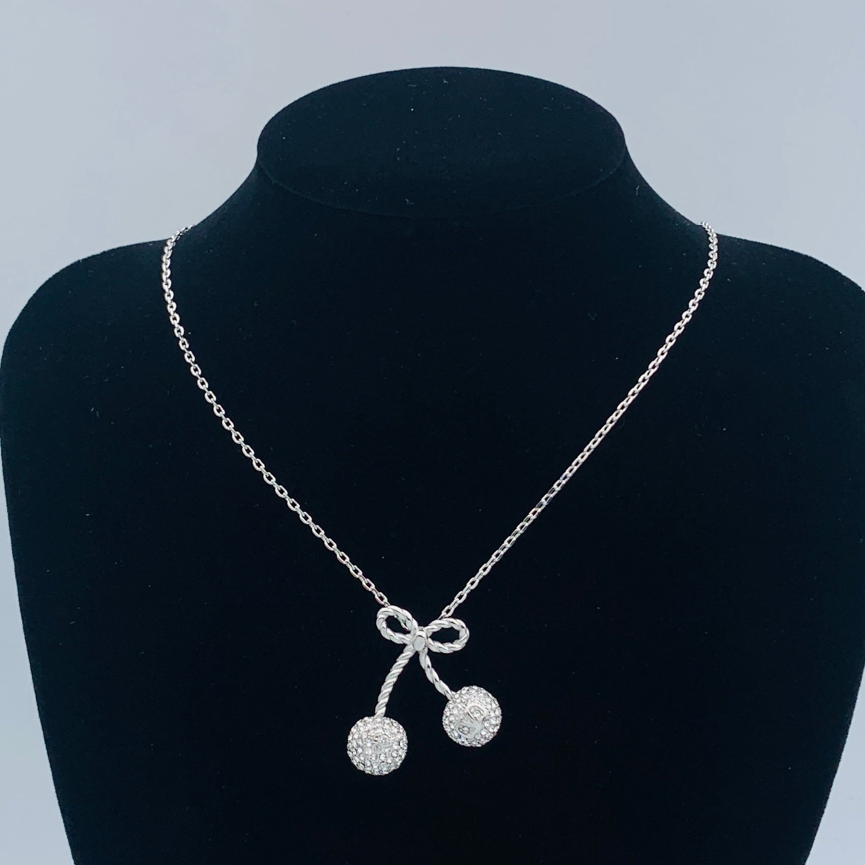 LuxluxHouse Low Price And High Quality Accessories Valentino