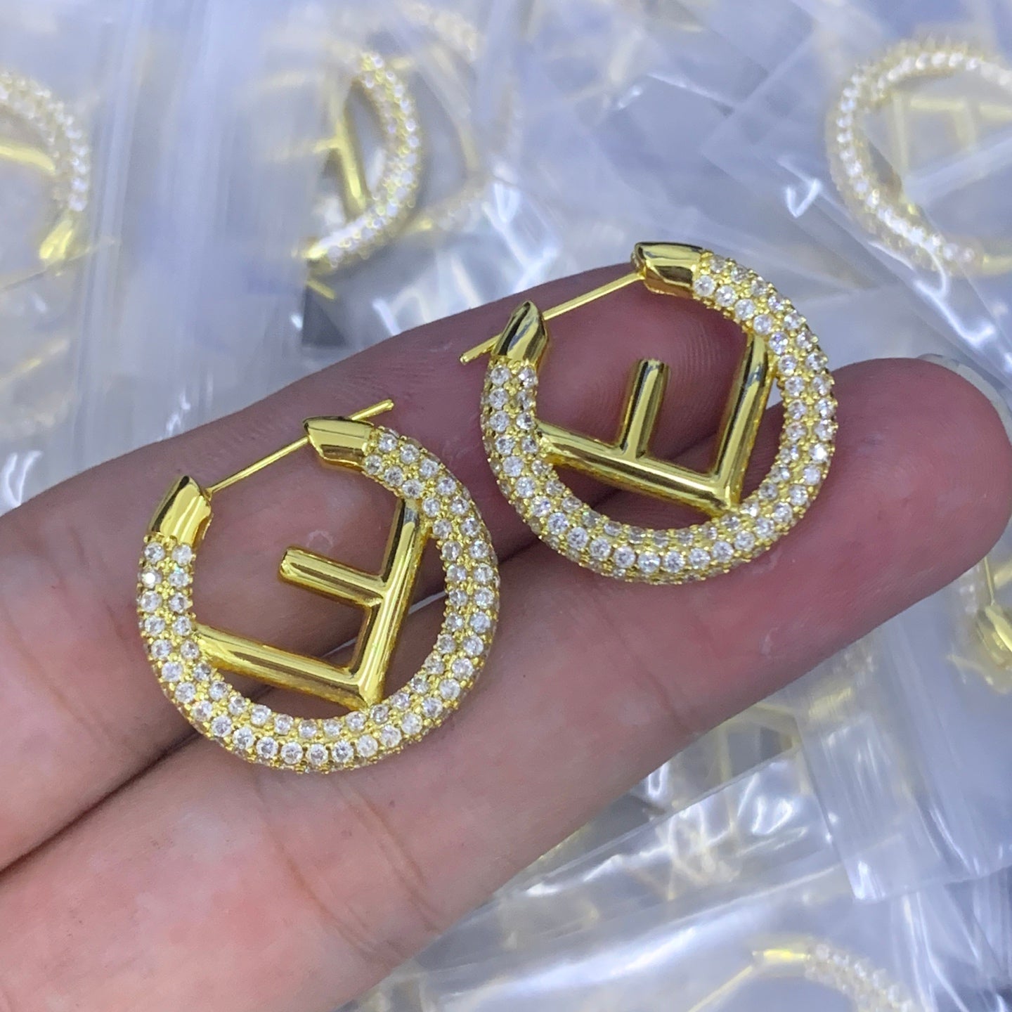 LuxluxHouse Low Price And High Quality Accessories Fendi